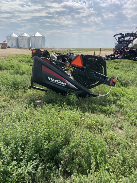 2017 MacDon FD75-40 Header Draper Flex