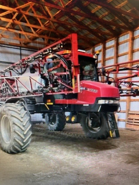 2012 Case IH Patriot 3330 Sprayer/High Clearance