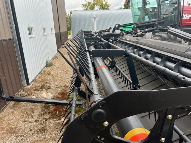 2013 MacDon M155 Windrower