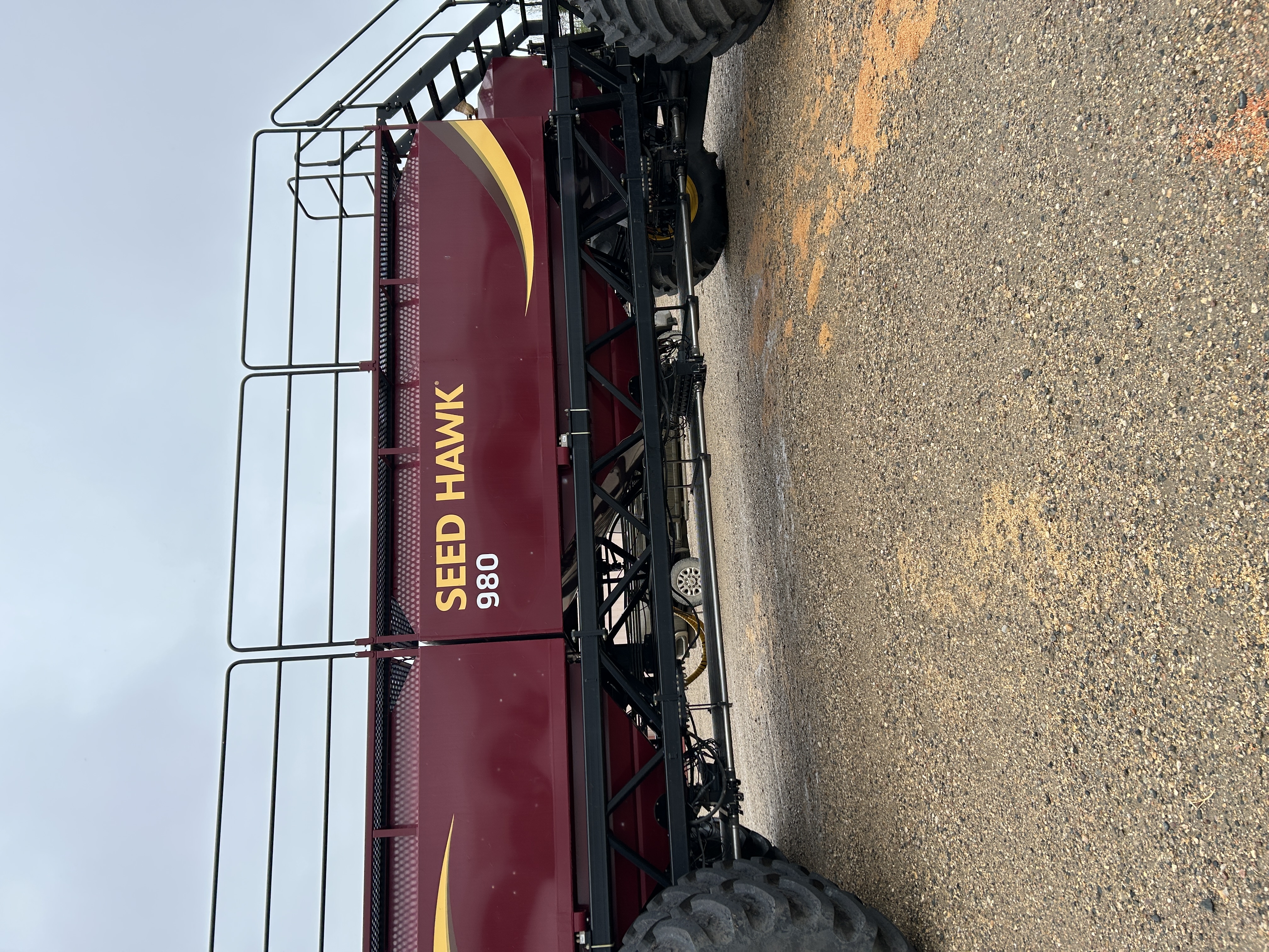 2016 Seed Hawk 8412 & 980 Air Drill