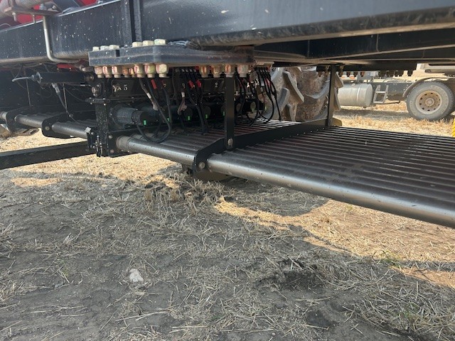 2022 Seed Hawk 8412 & 980 Air Drill