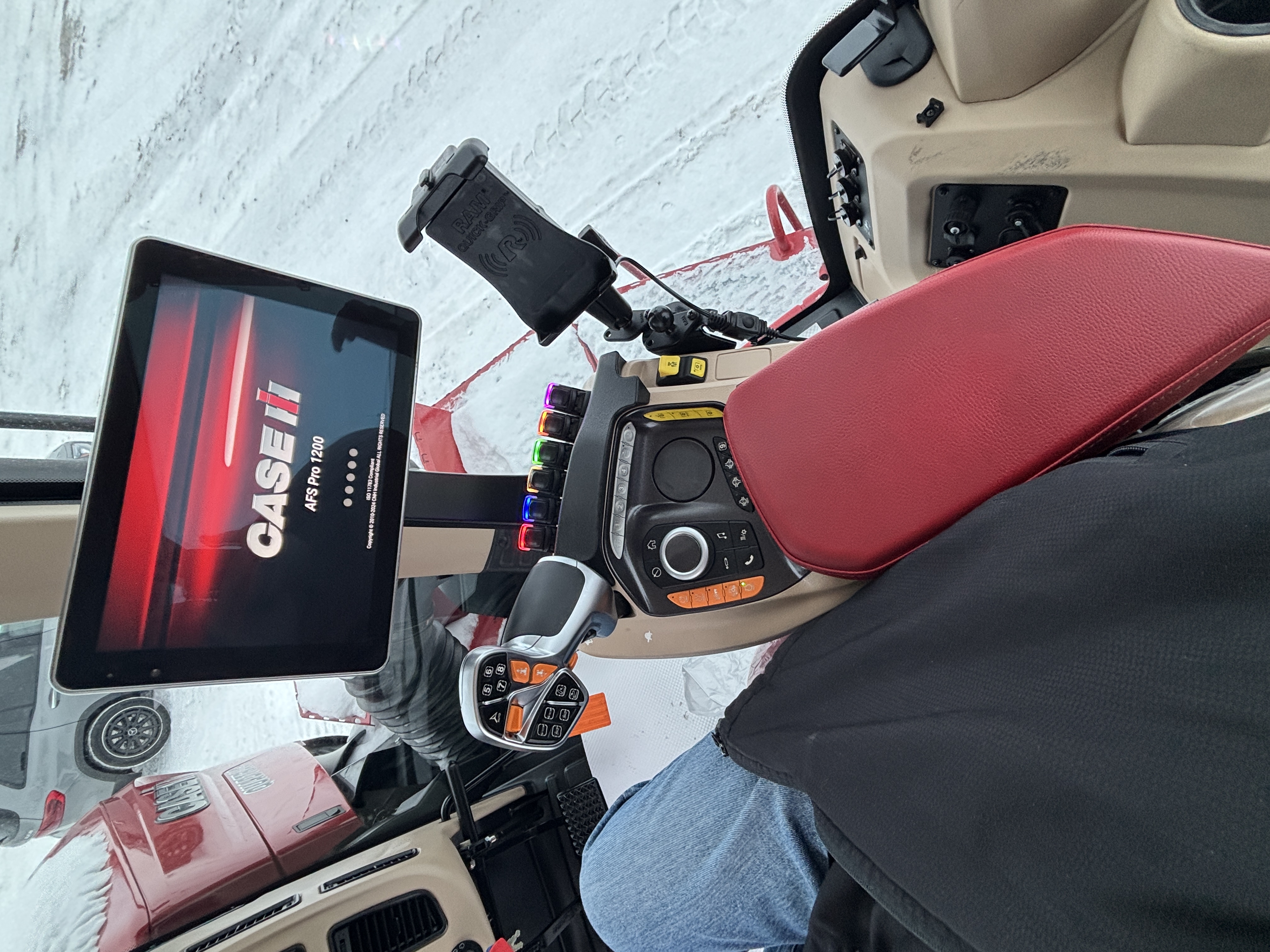 2025 Case IH Steiger 595QT Tractor 4WD