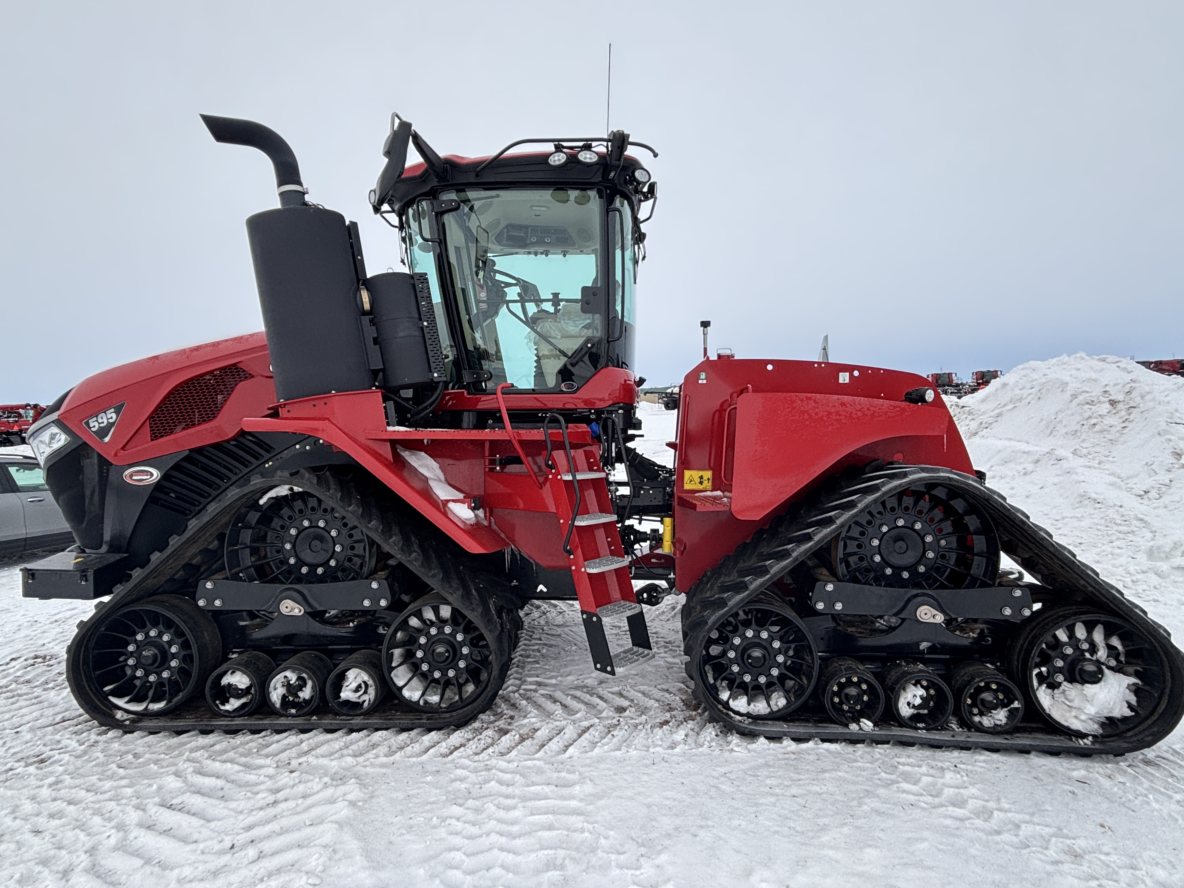 2025 Case IH Steiger 595QT Tractor 4WD