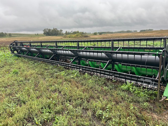 2015 John Deere 635F Hydra Flex Header Auger