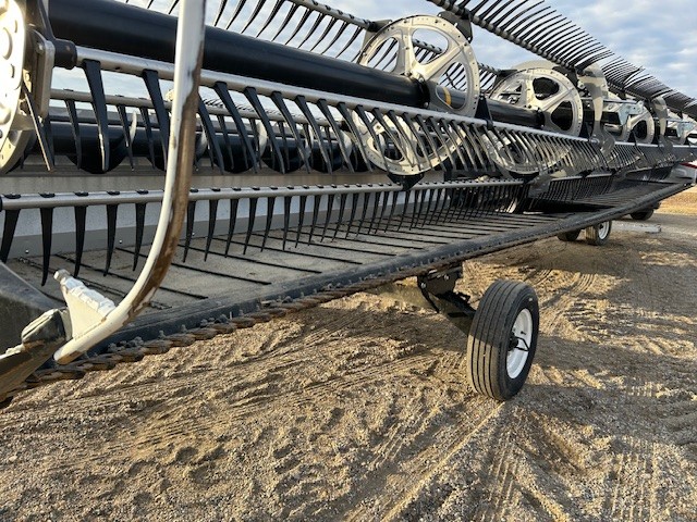 2025 MacDon FD240 Header Draper Flex