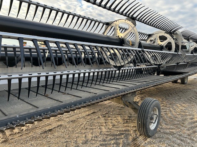 2025 MacDon FD240 Header Draper Flex
