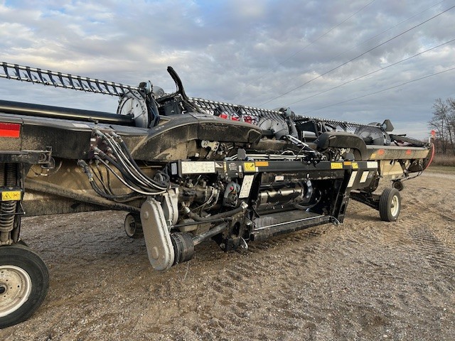 2025 MacDon FD240 Header Draper Flex