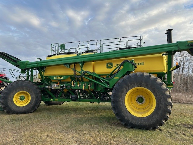 2023 John Deere C850 Air Tank/Cart
