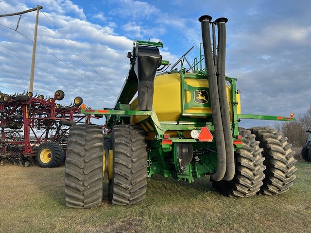 2023 John Deere C850 Air Tank/Cart
