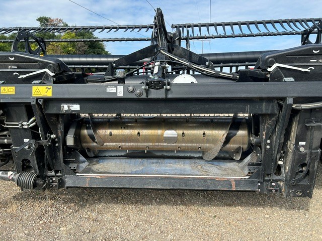 2021 MacDon FD140 Header Draper Flex