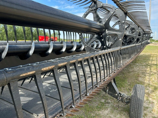 2021 MacDon FD140 Header Draper Flex