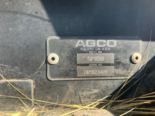 2005 Challenger SP115B Windrower