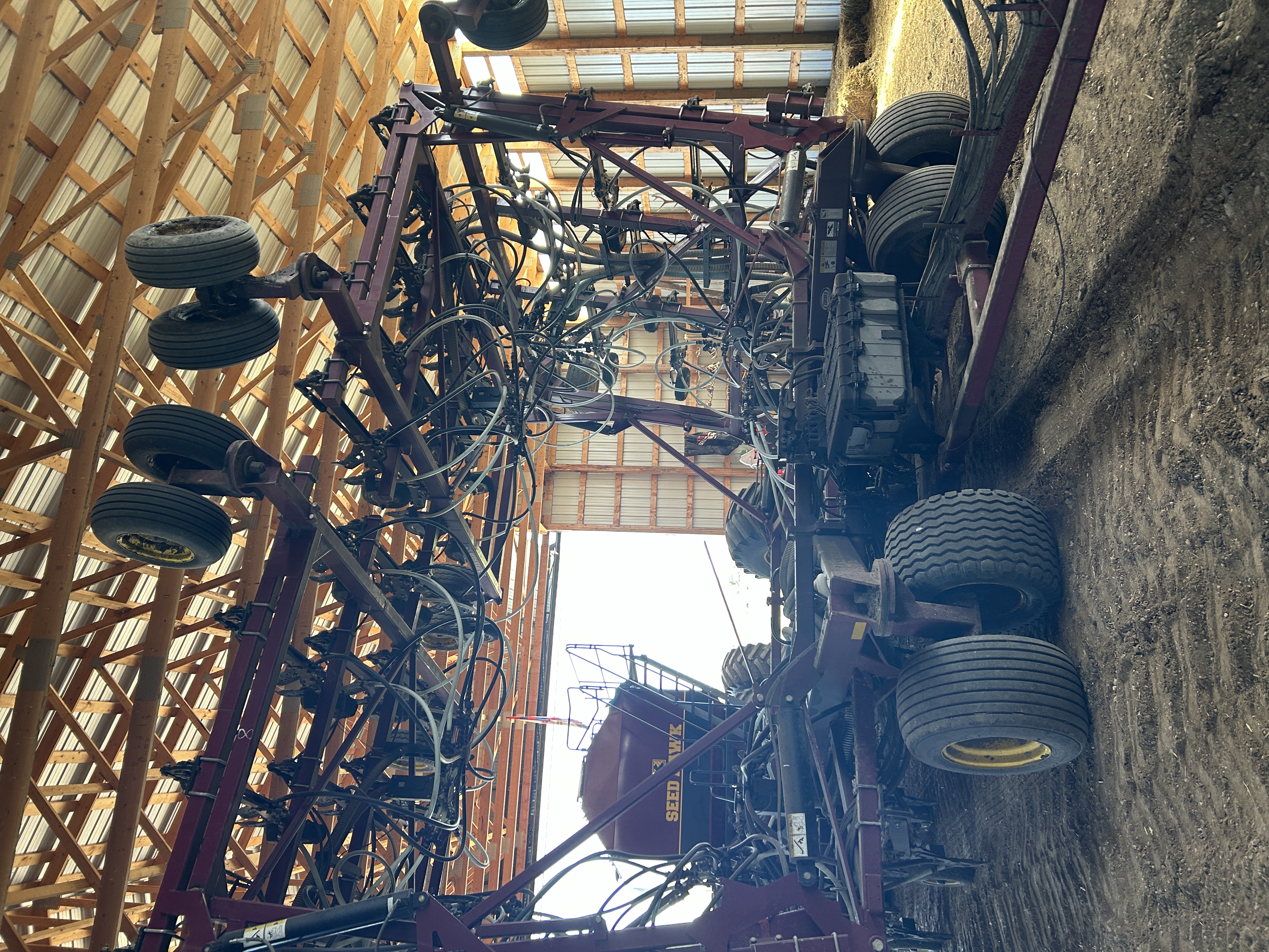 2015 Seed Hawk 6612 & 800 Air Drill