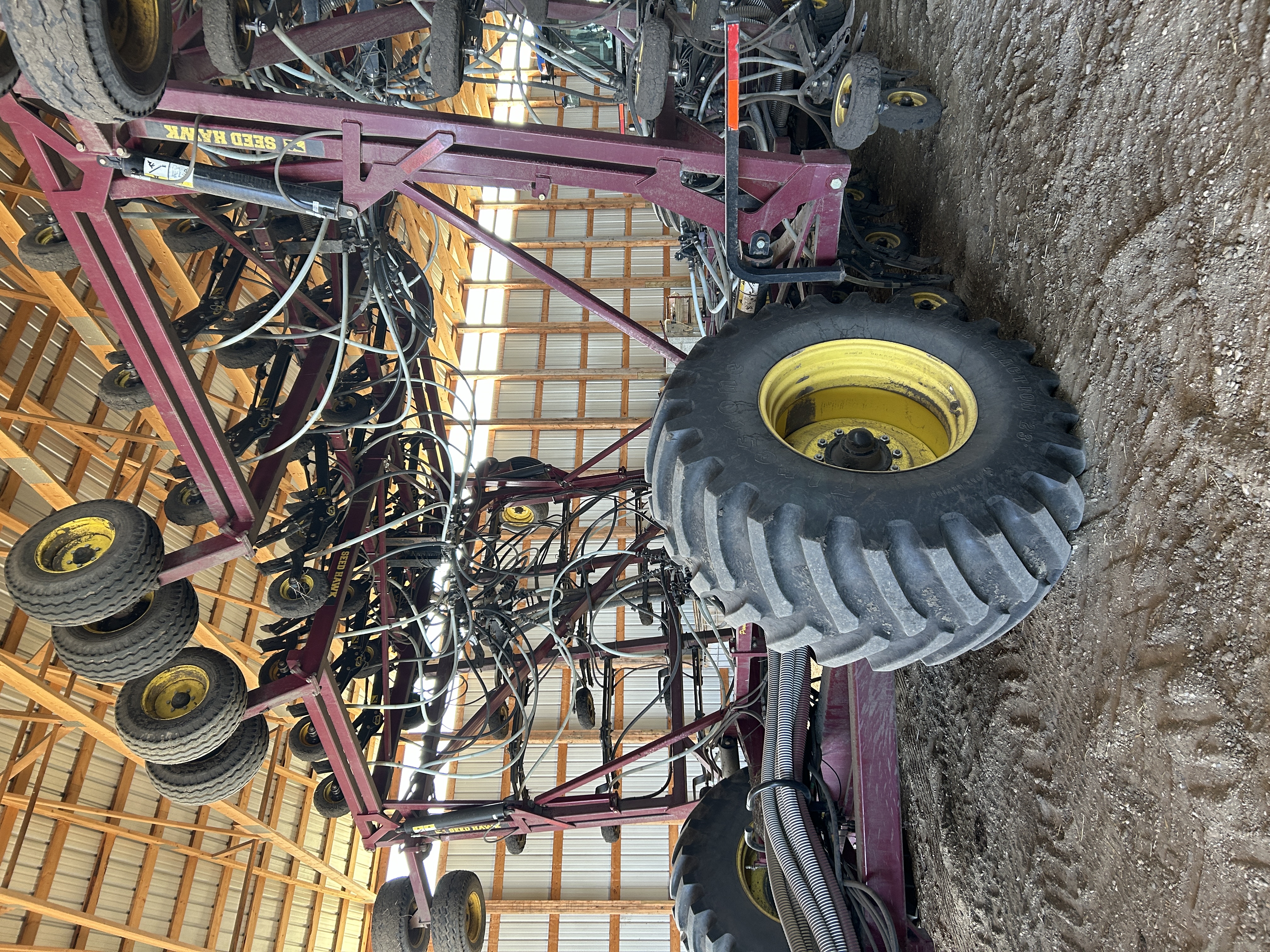 2015 Seed Hawk 6612 & 800 Air Drill