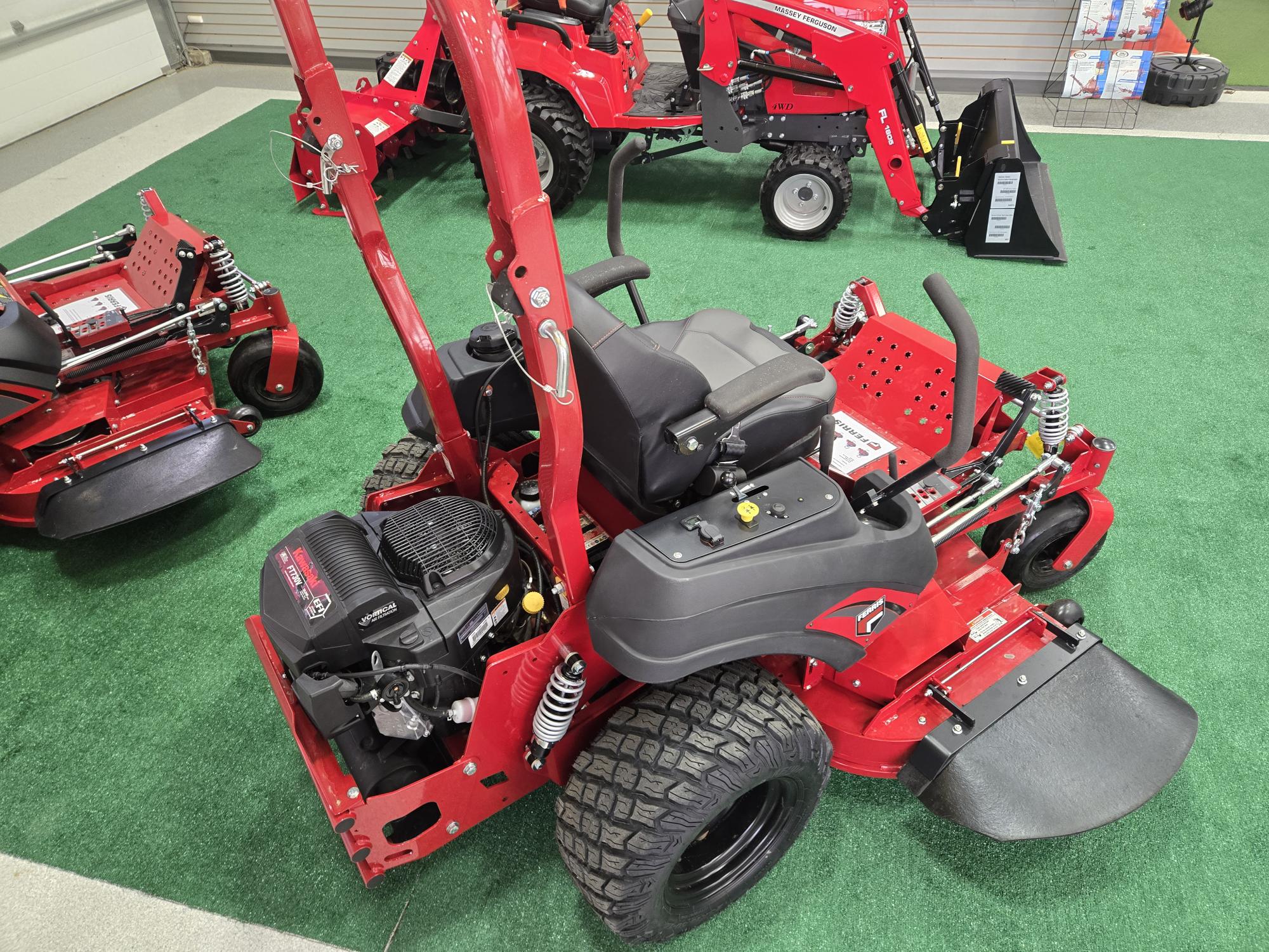 2025 Ferris ISX800Z Mower/Zero Turn