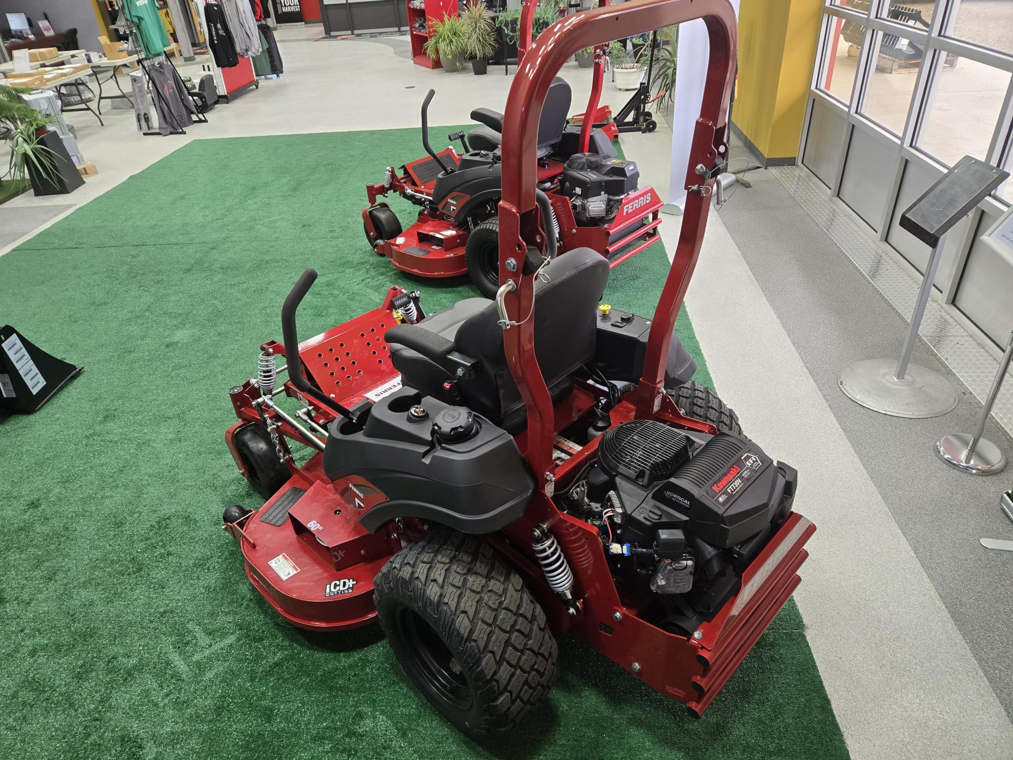 2025 Ferris ISX800Z Mower/Zero Turn