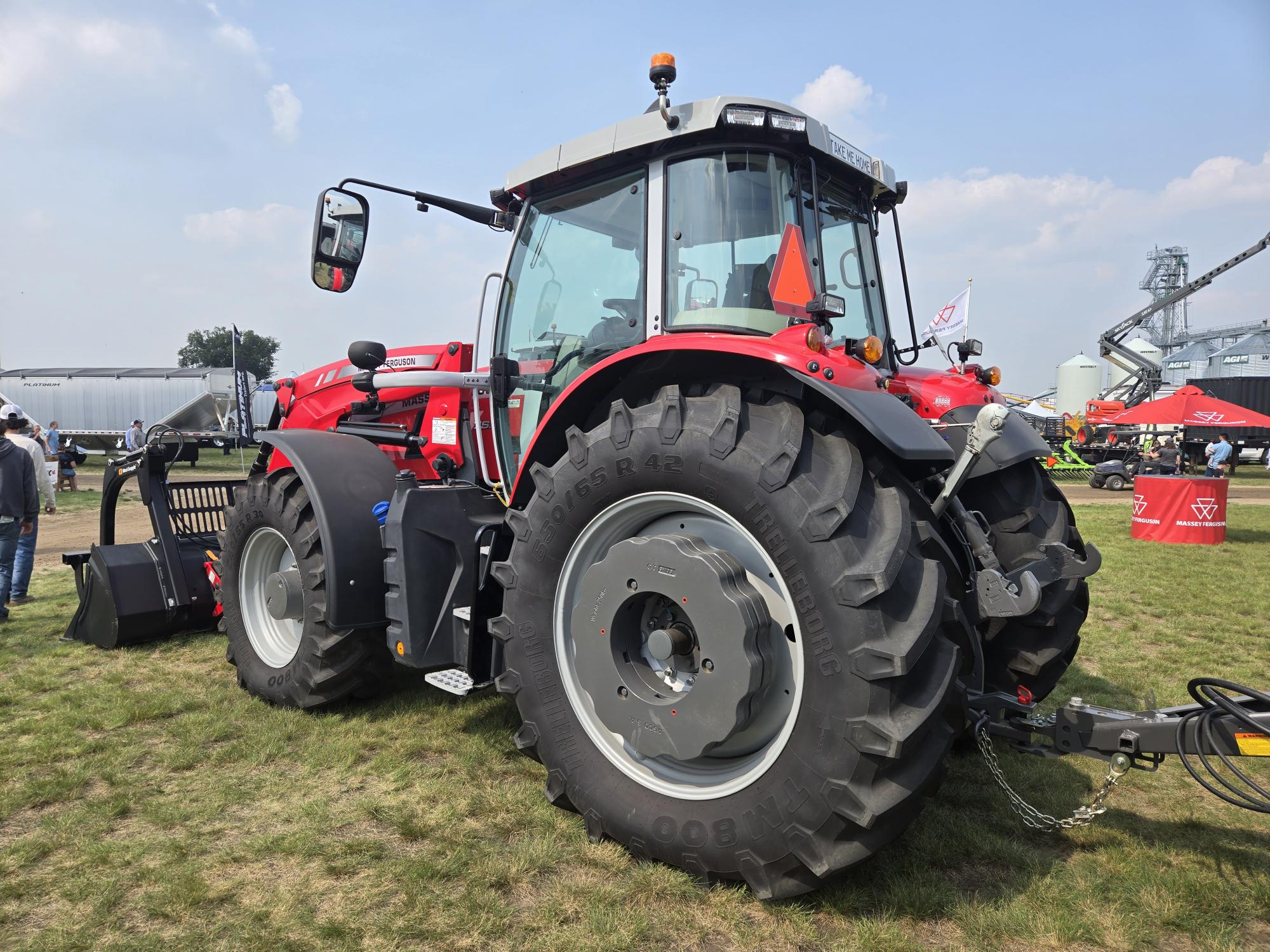 2024 Massey Ferguson 7S.190 Tractor