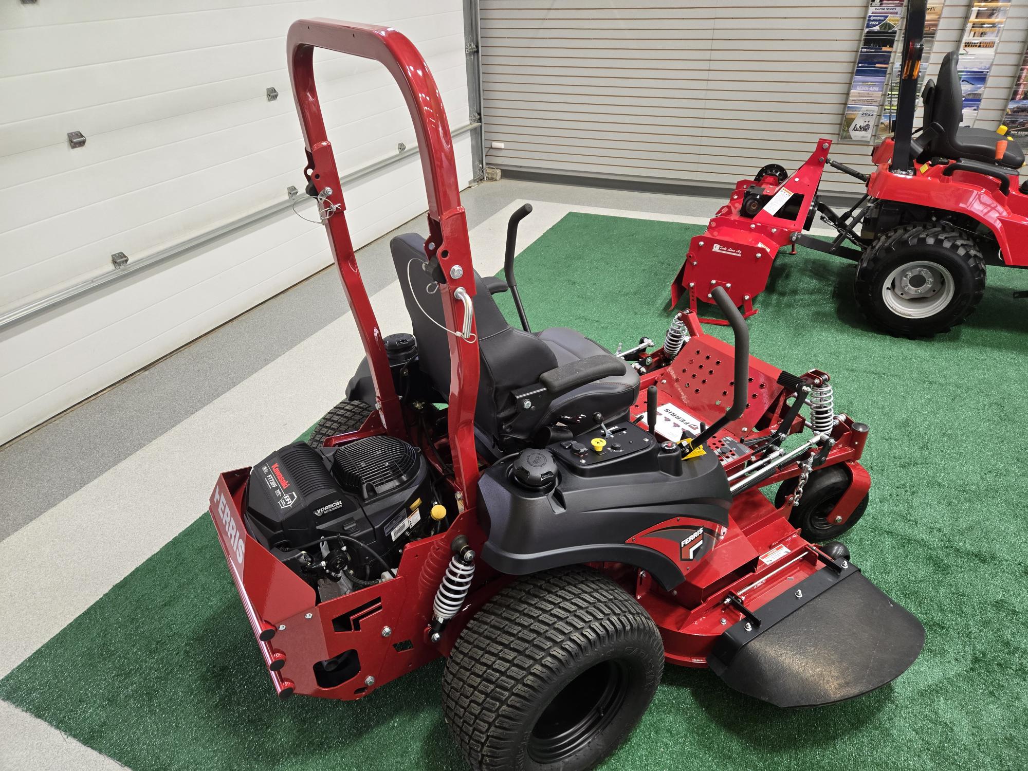 2025 Ferris ISX2200 Mower/Zero Turn