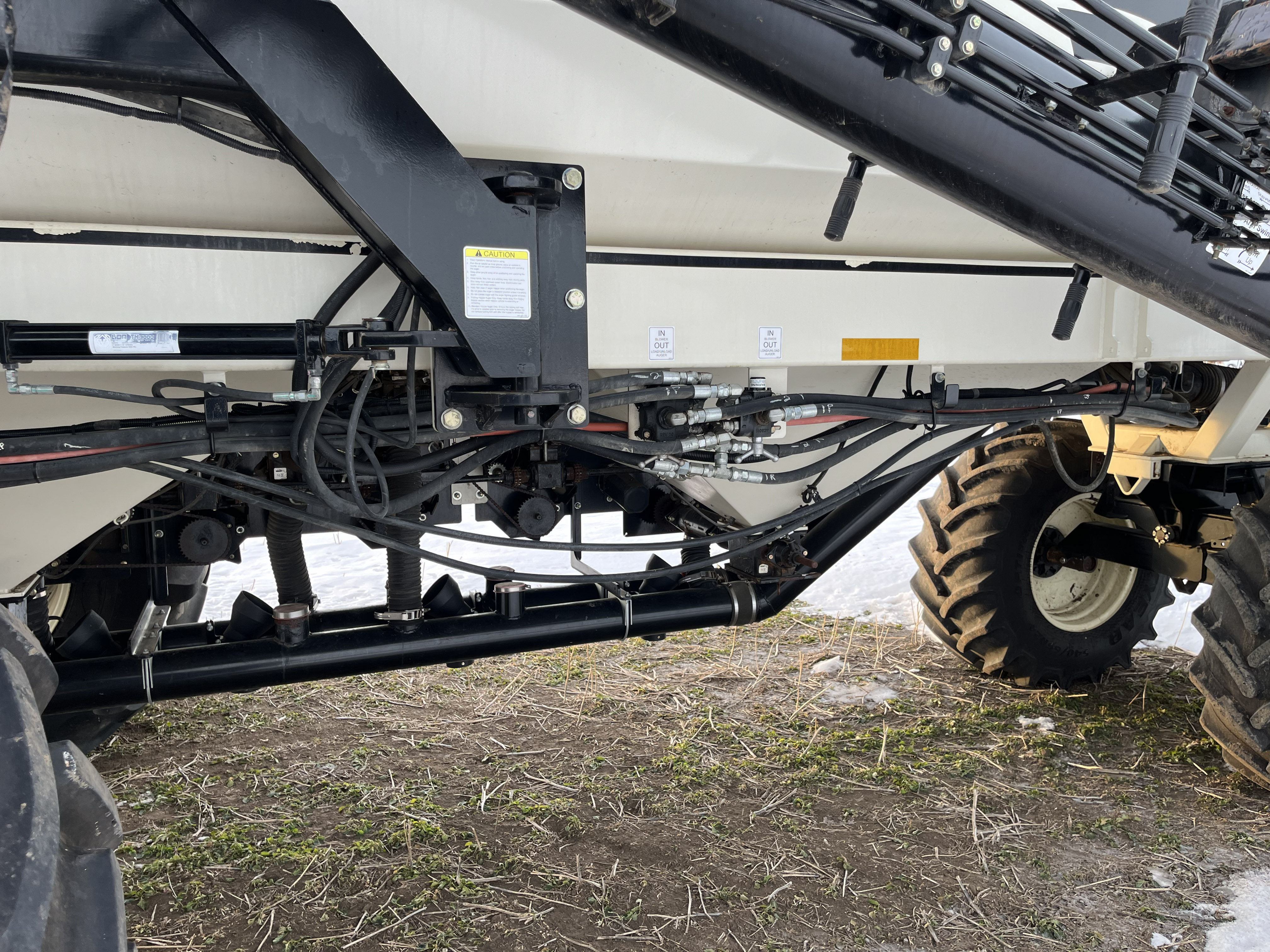 2016 Seed Master 7012 with Bourgault 6550ST Air Drill