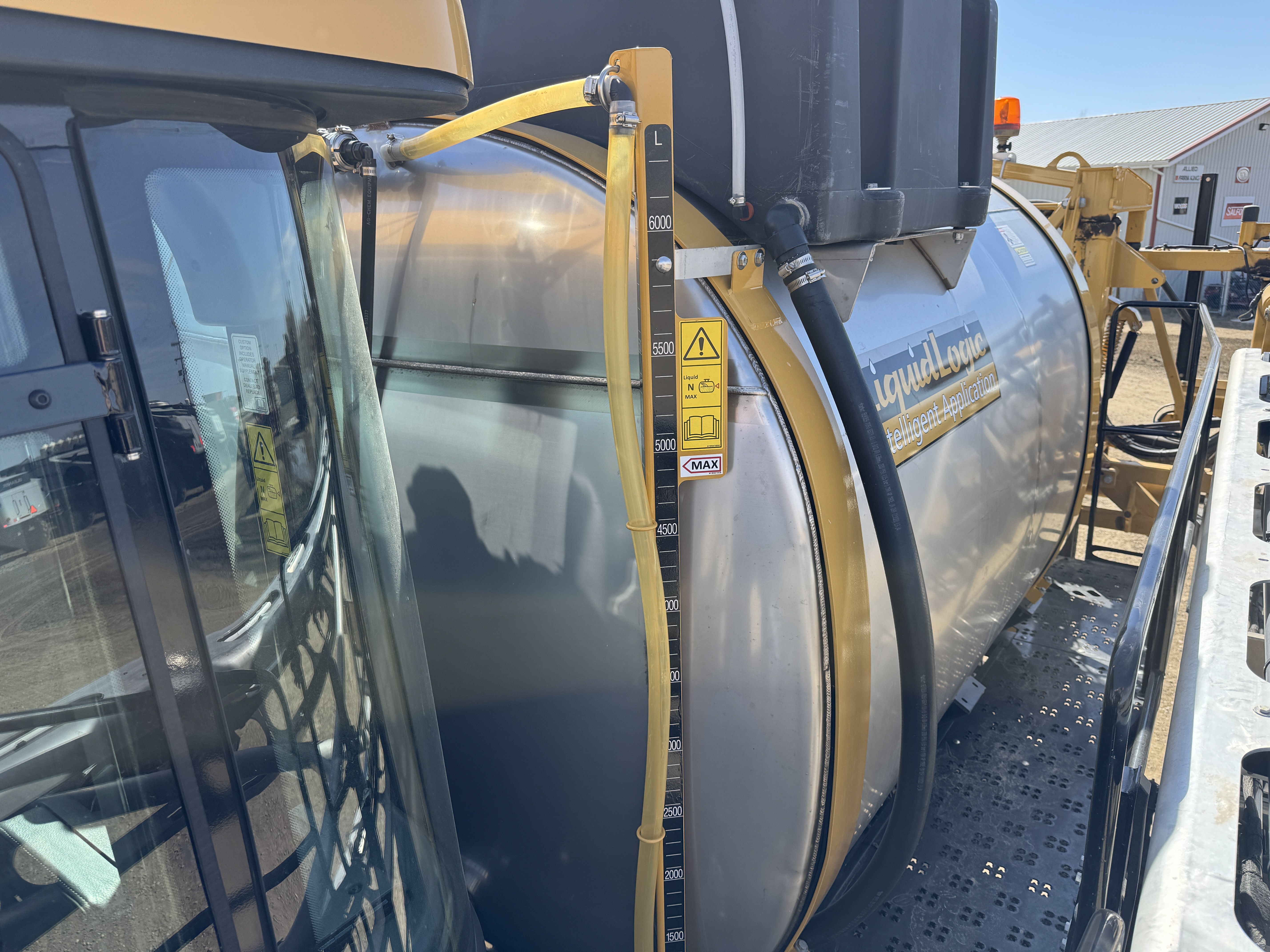 2022 RoGator RG1300C Sprayer/High Clearance