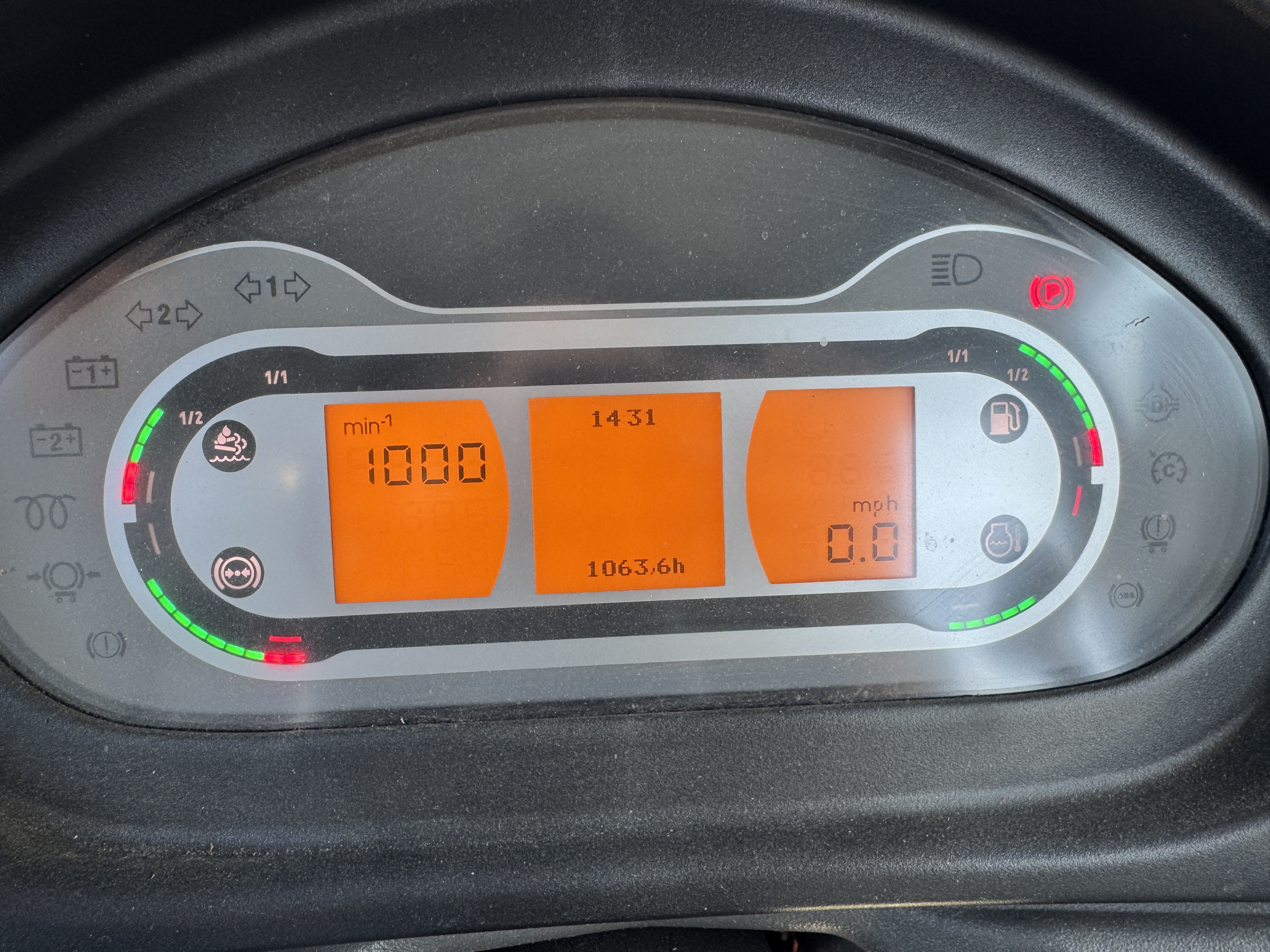 2022 RoGator RG1300C Sprayer/High Clearance