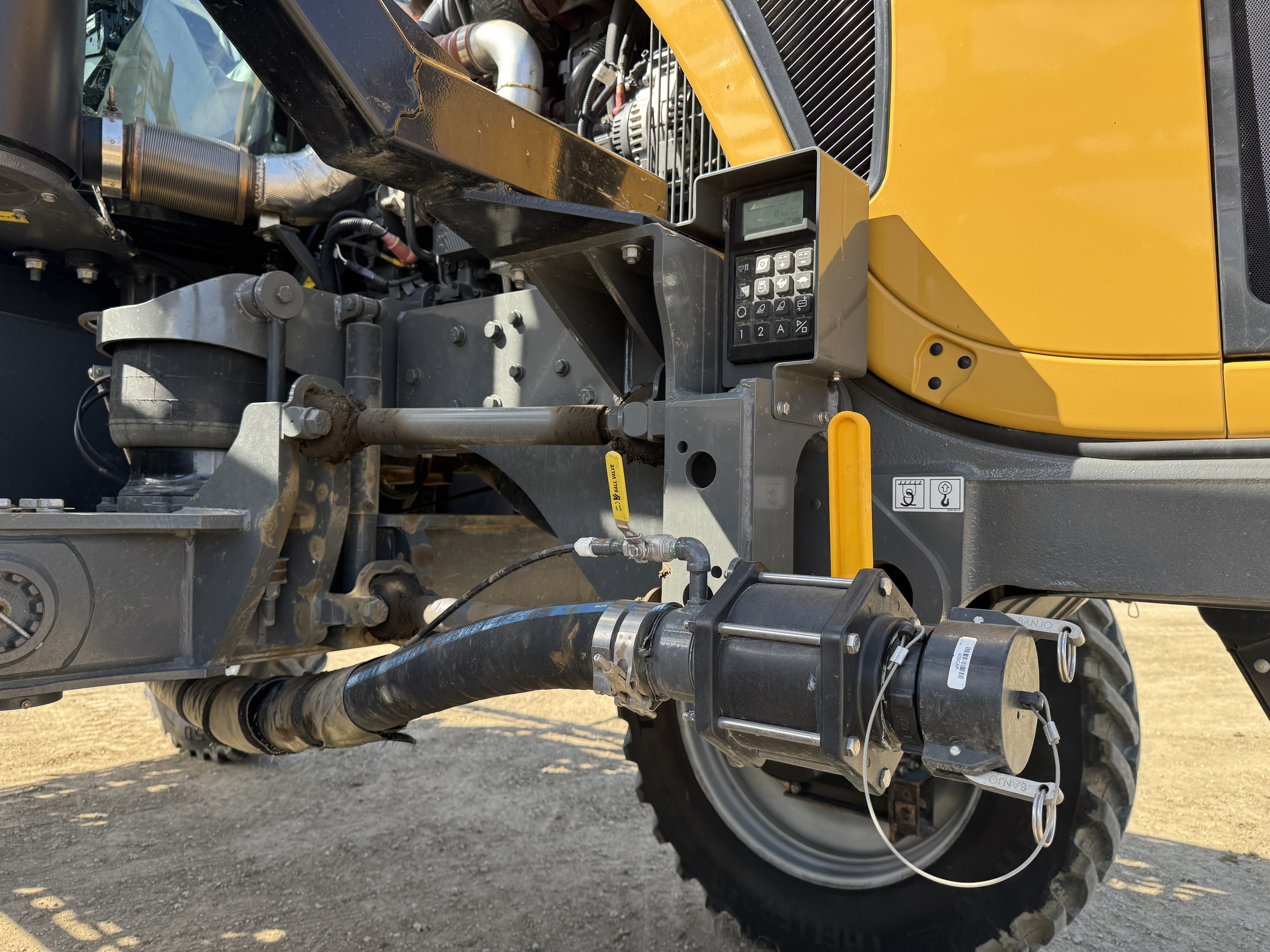 2022 RoGator RG1300C Sprayer/High Clearance