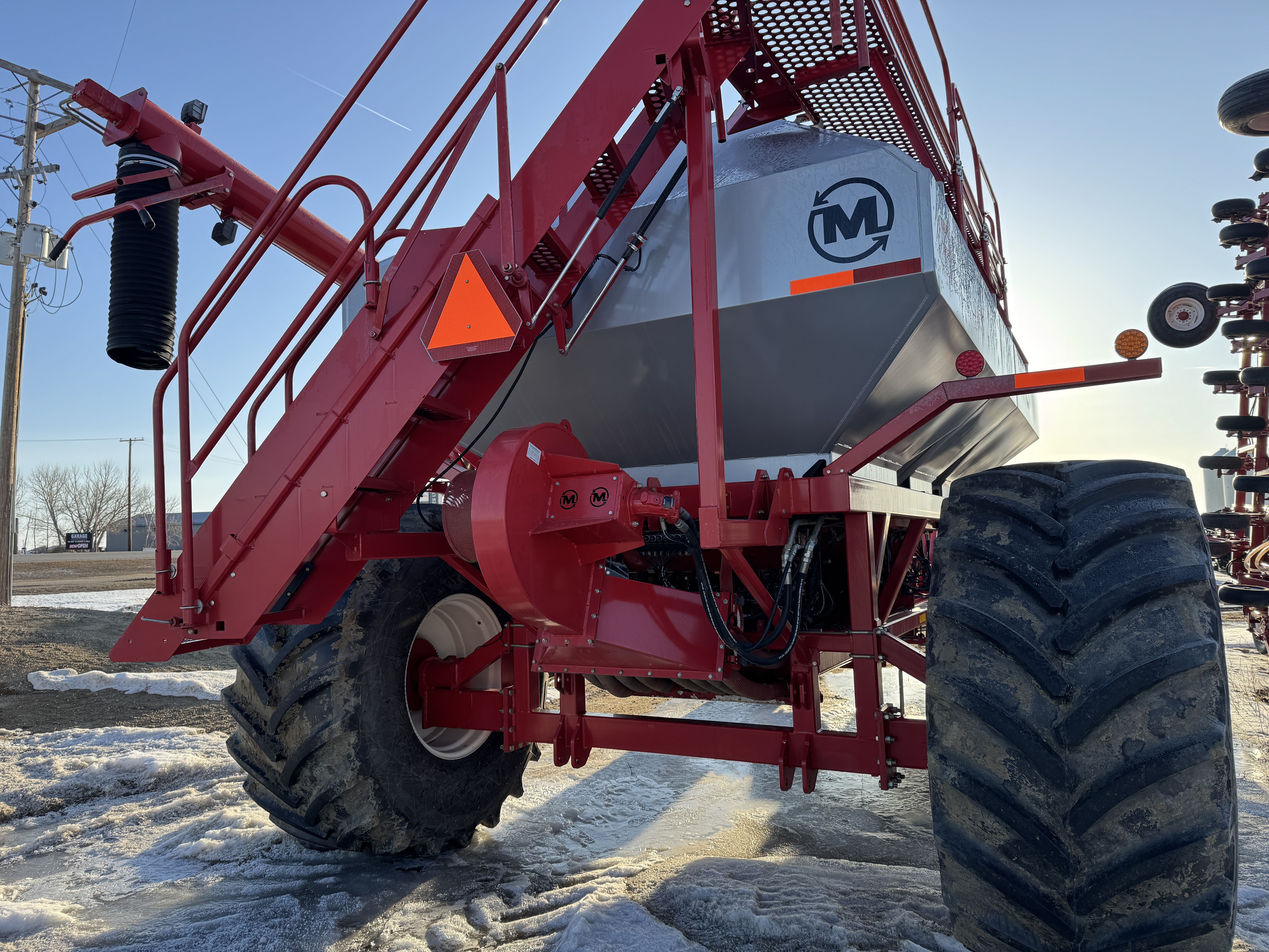 2015 Morris 9550 ICT Air Tank/Cart