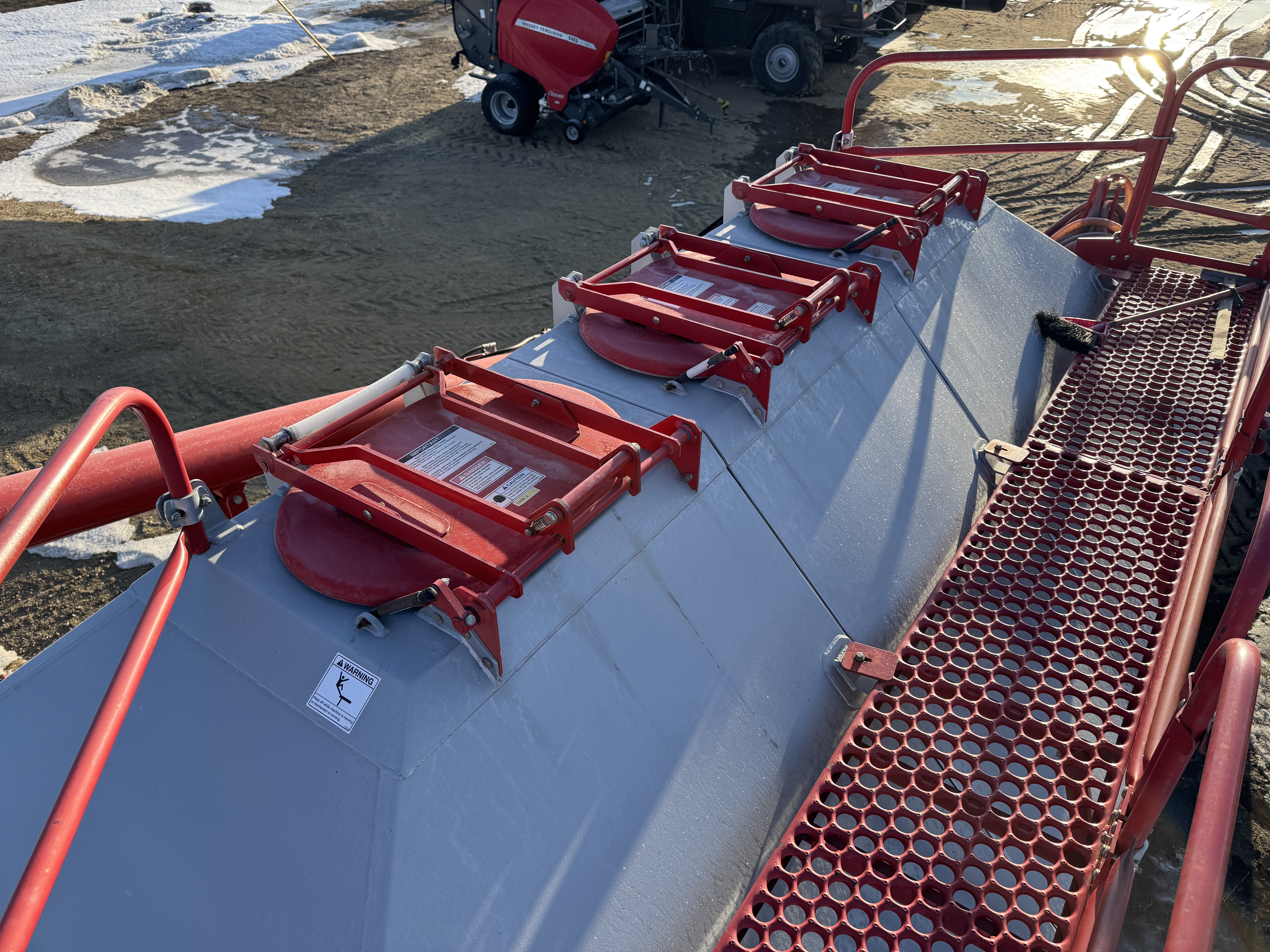 2015 Morris 9550 ICT Air Tank/Cart