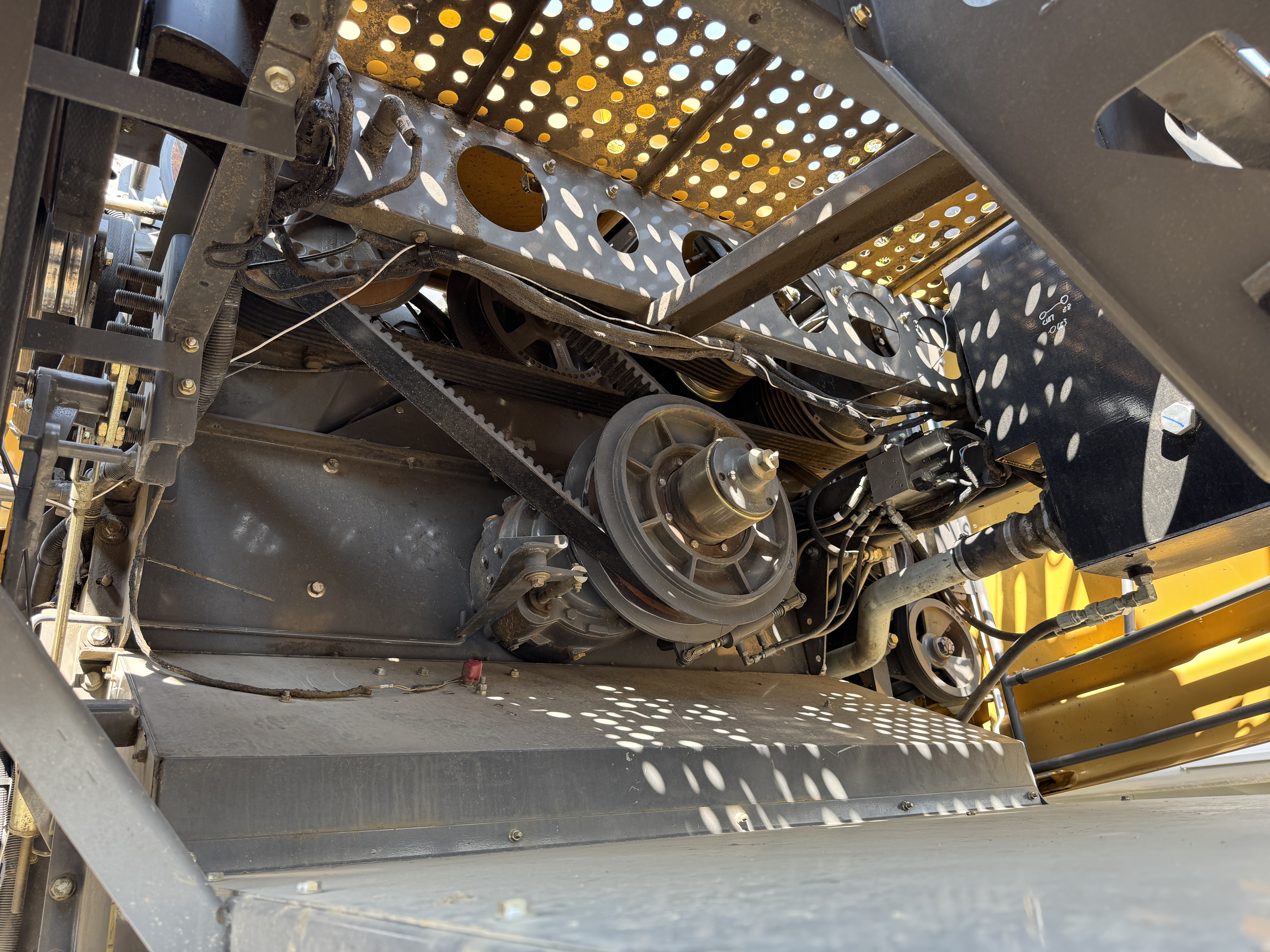 2012 Challenger 560C Combine