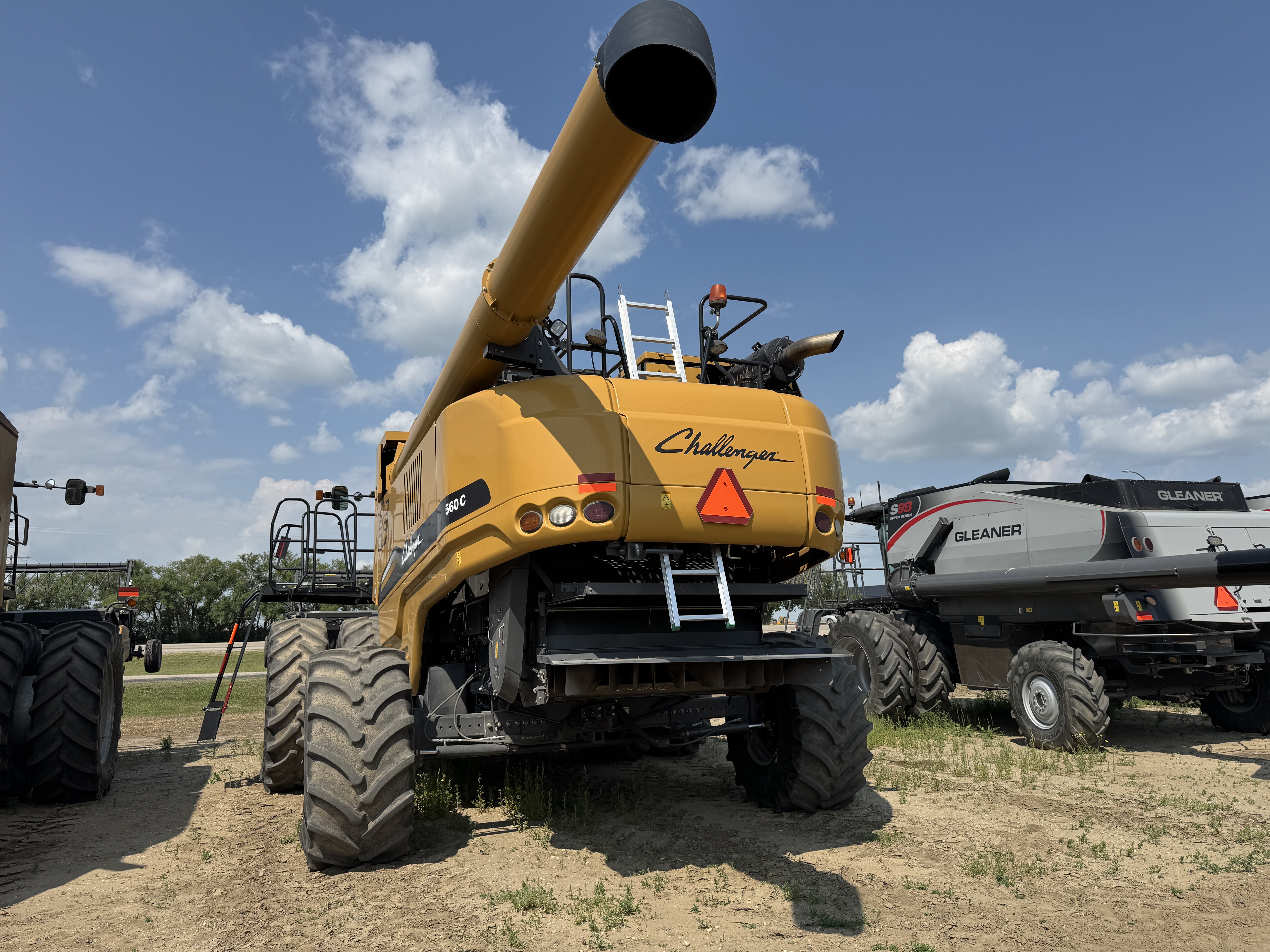 2012 Challenger 560C Combine