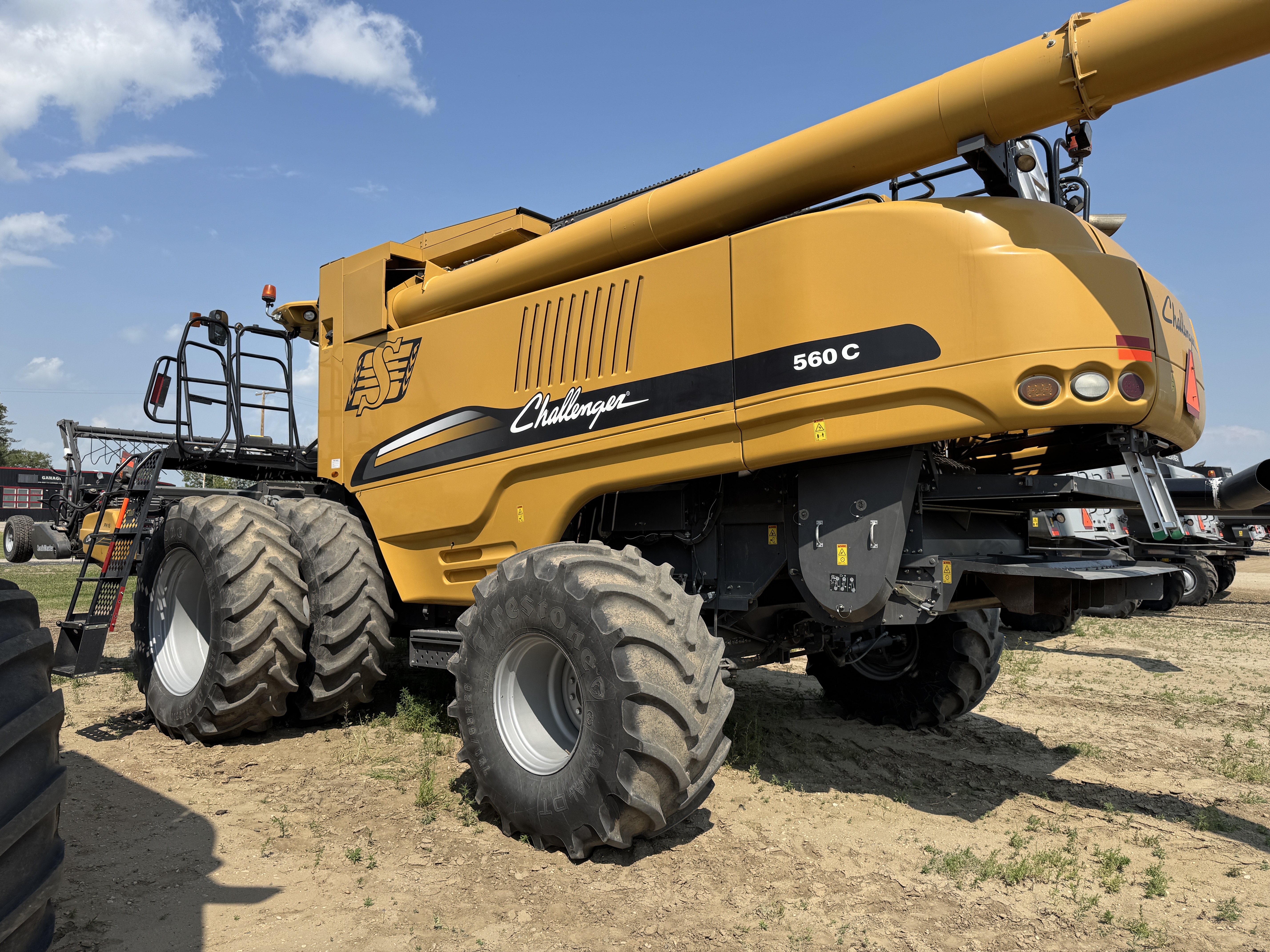 2012 Challenger 560C Combine