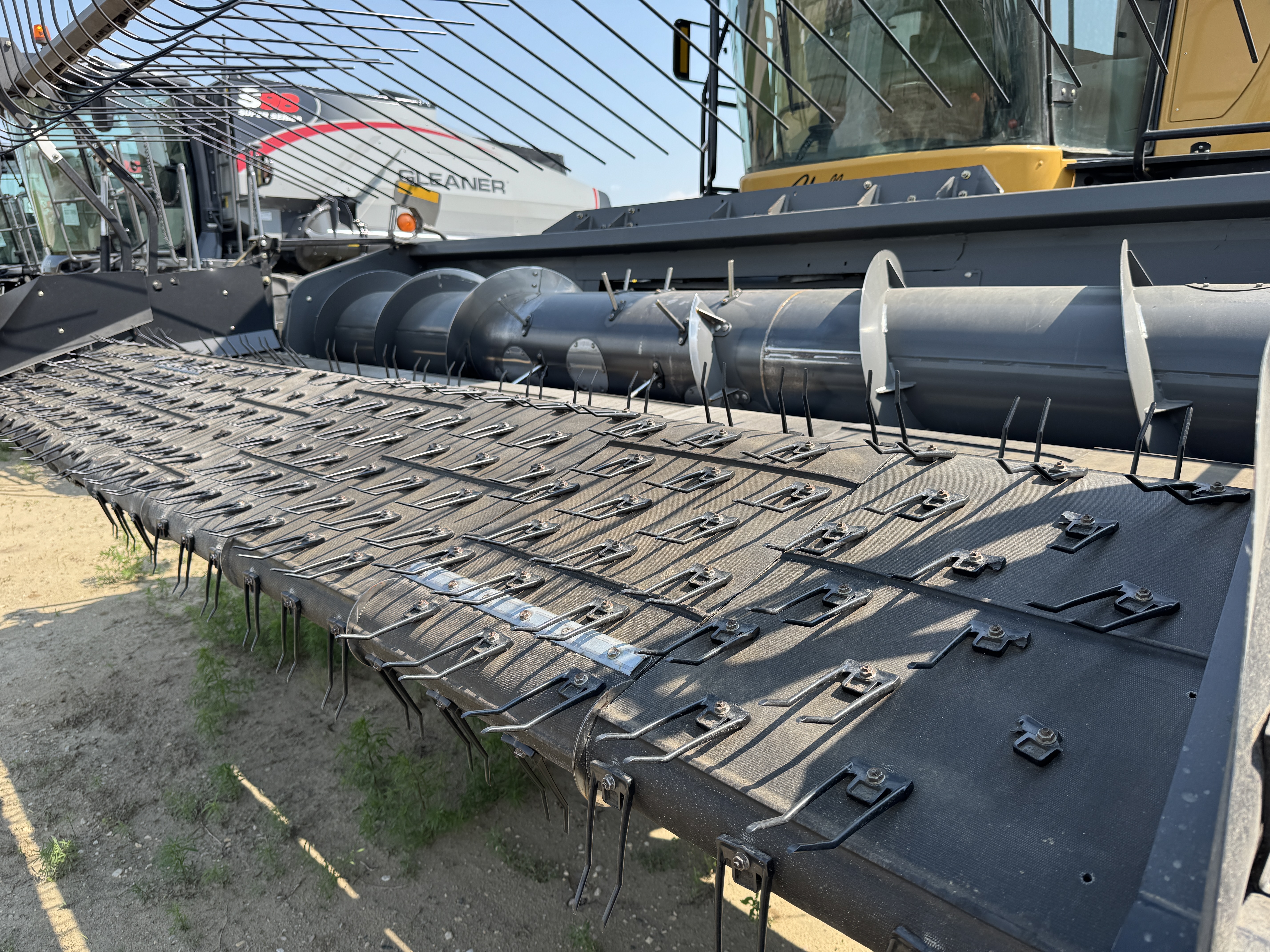 2012 Challenger 560C Combine