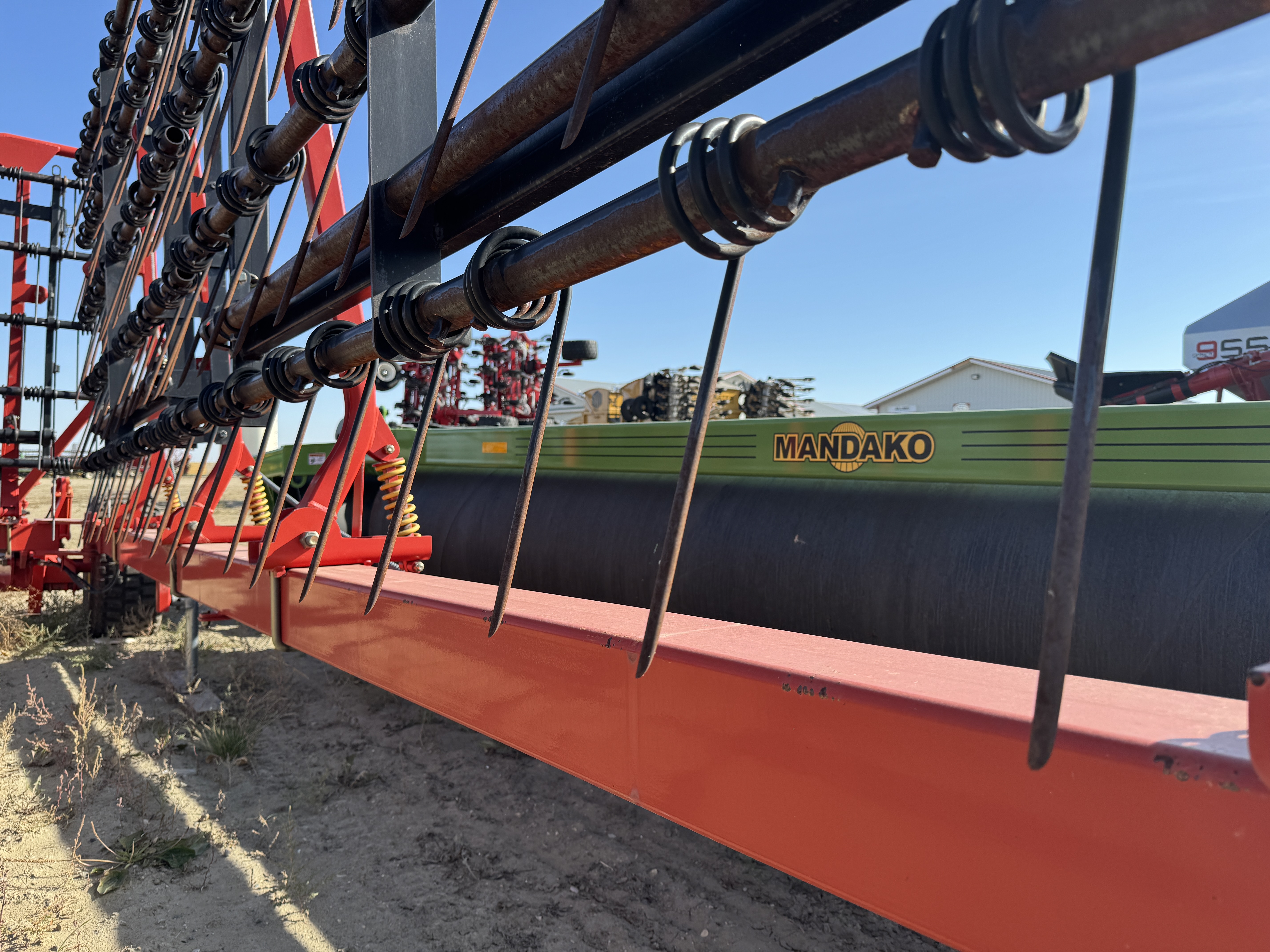 2013 Bourgault 6000-70 Harrow