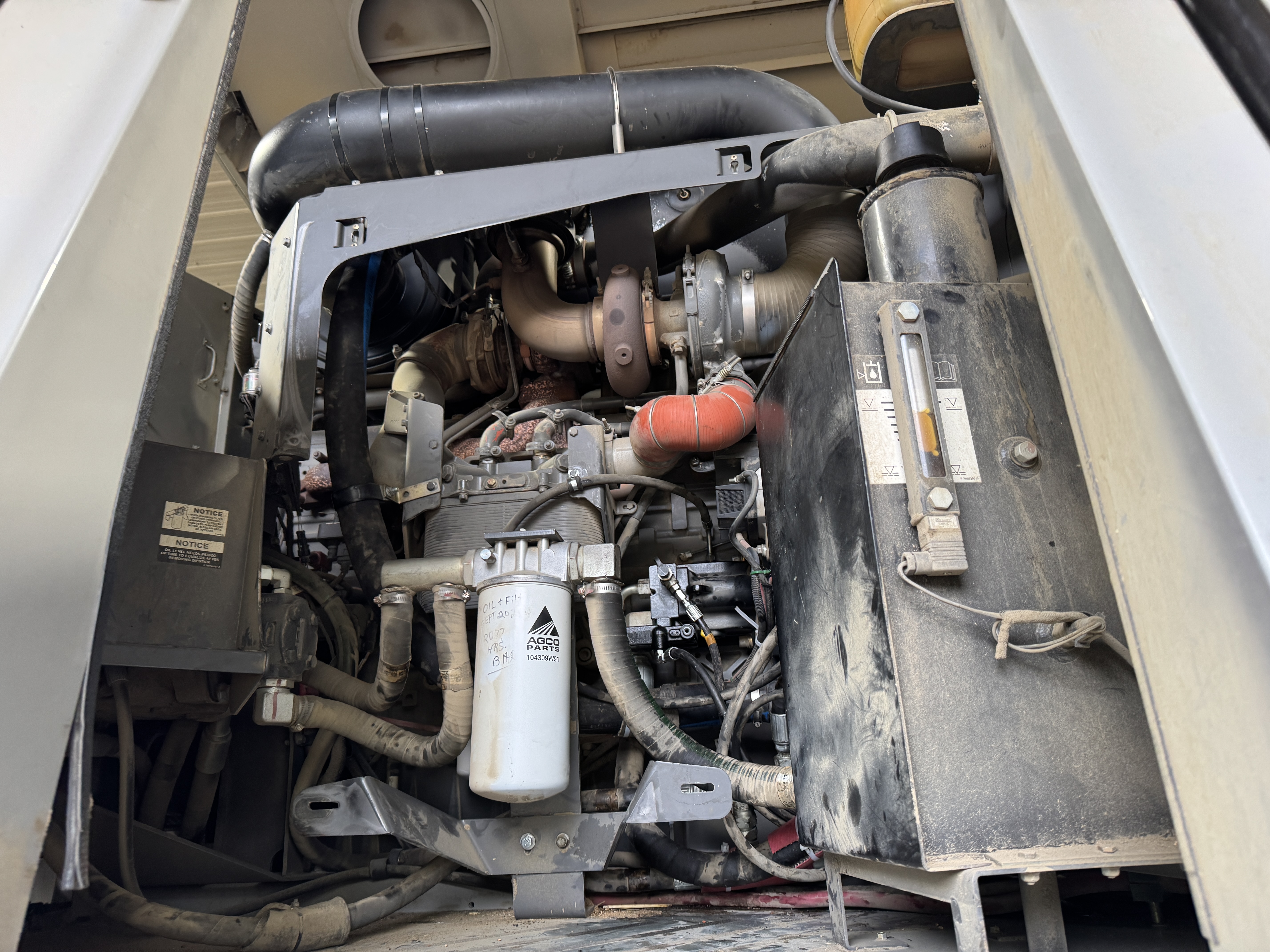 2014 AGCO Gleaner S78 Combine