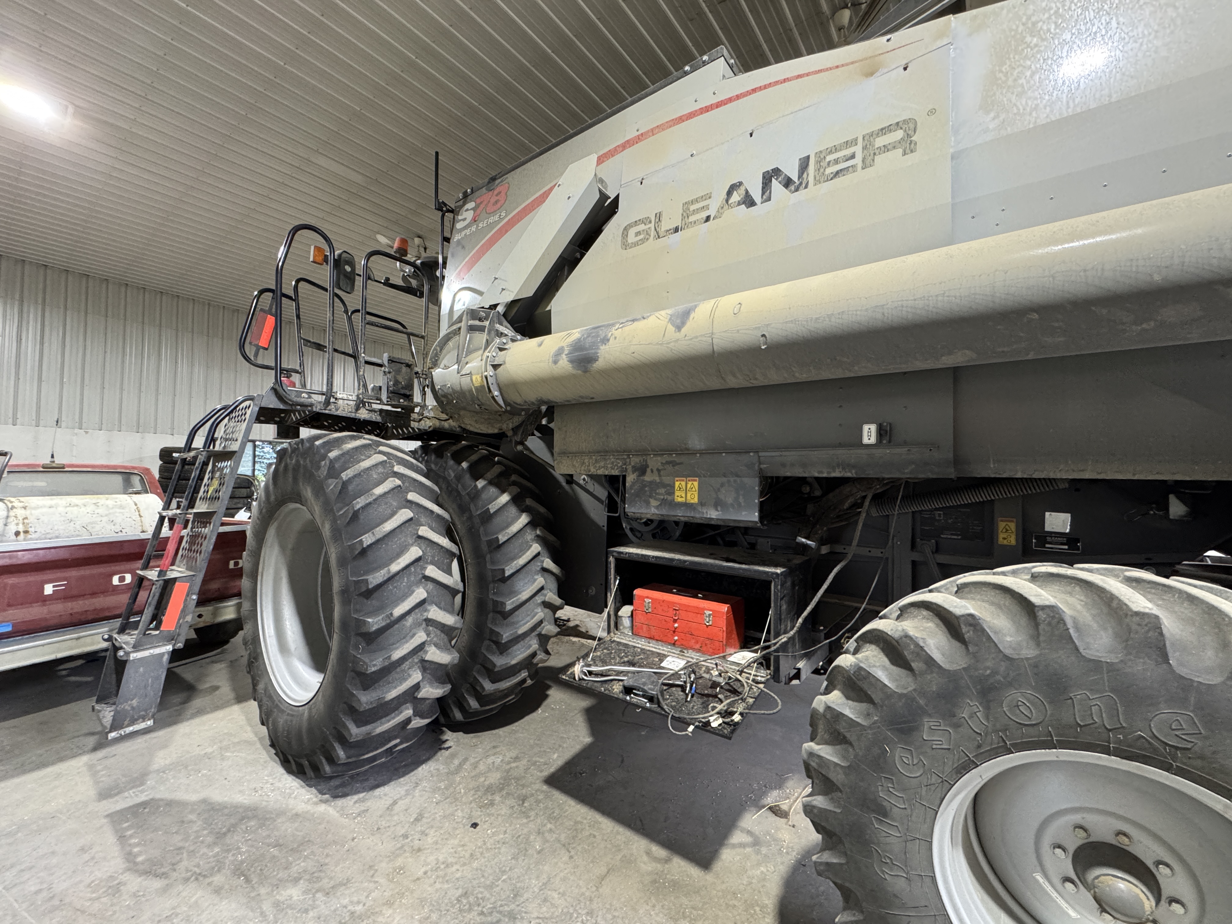 2014 AGCO Gleaner S78 Combine