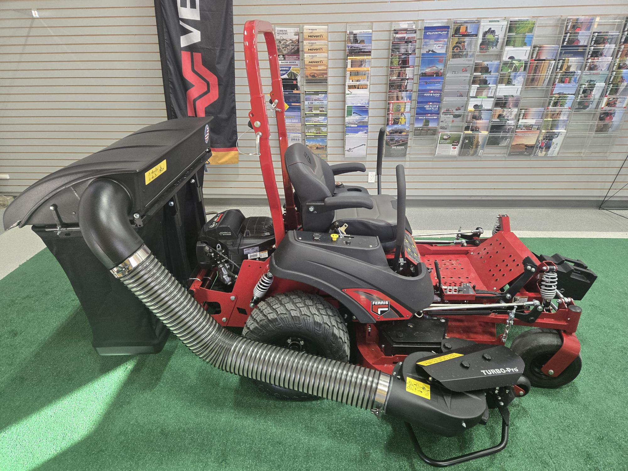 2025 Ferris ISX800Z Mower/Zero Turn