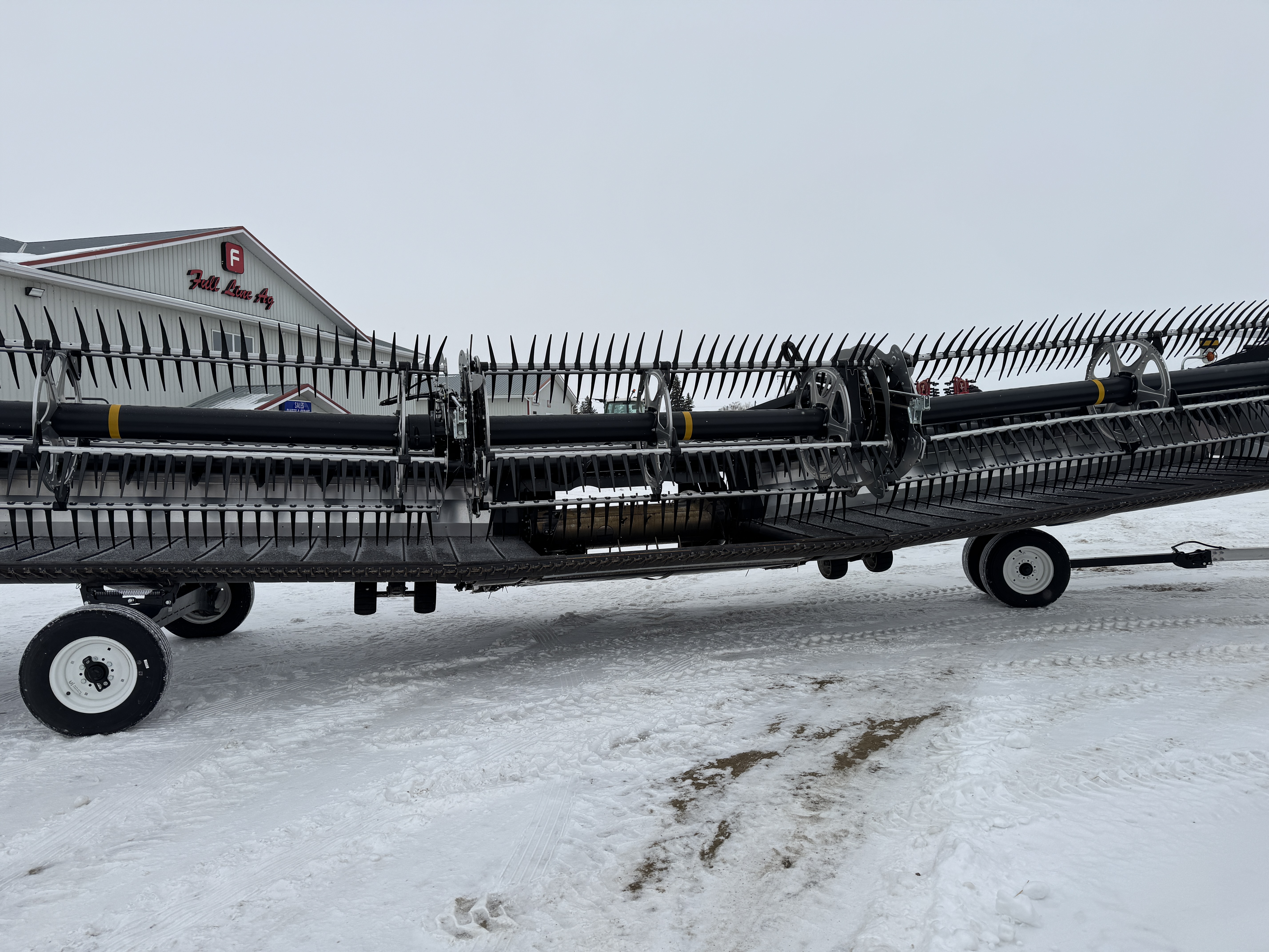 2024 MacDon FD240 Header Combine