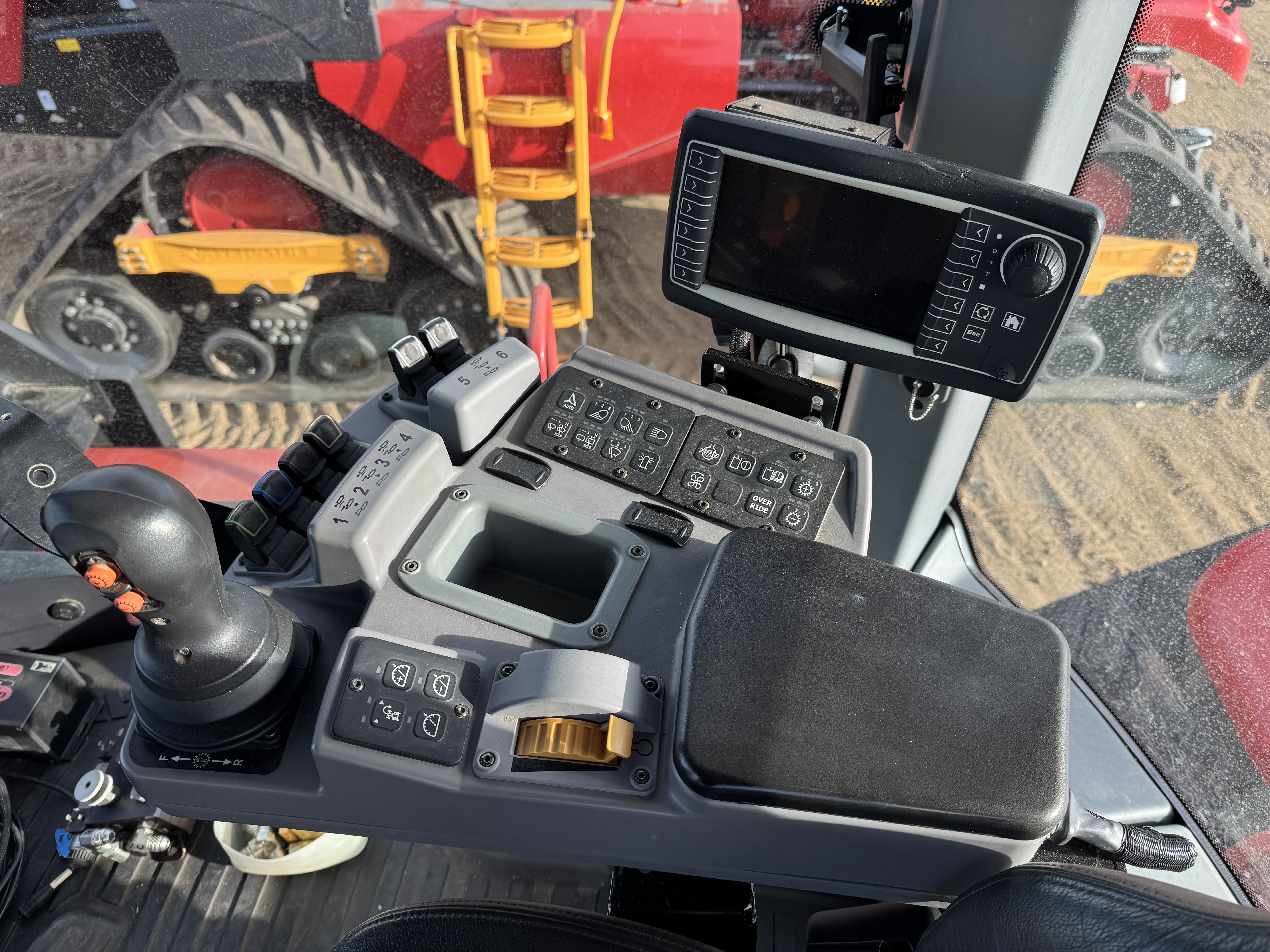 2014 Versatile 450DT Tractor