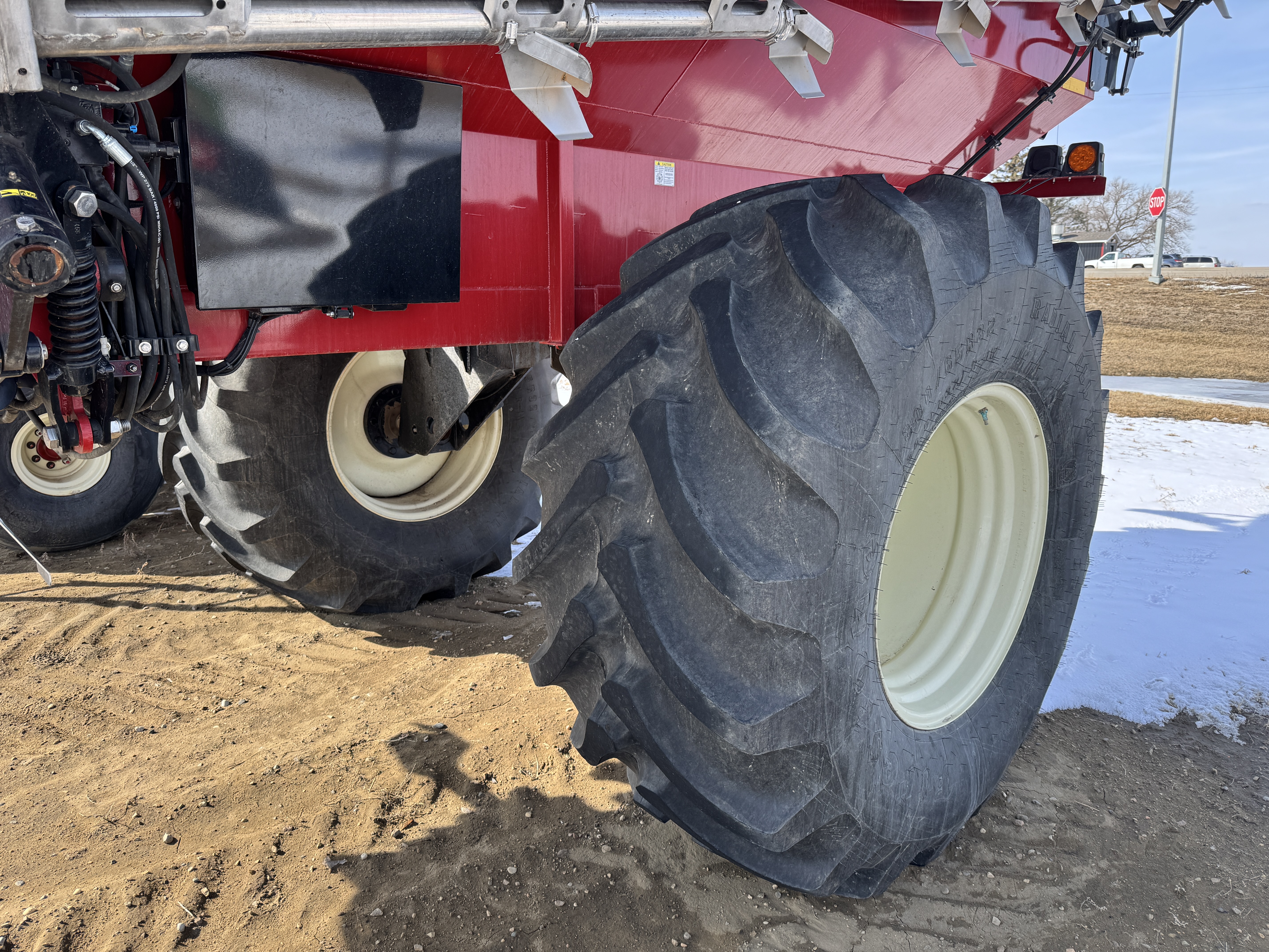 2022 Salford VALMAR 8711 Fertilizer Spreader