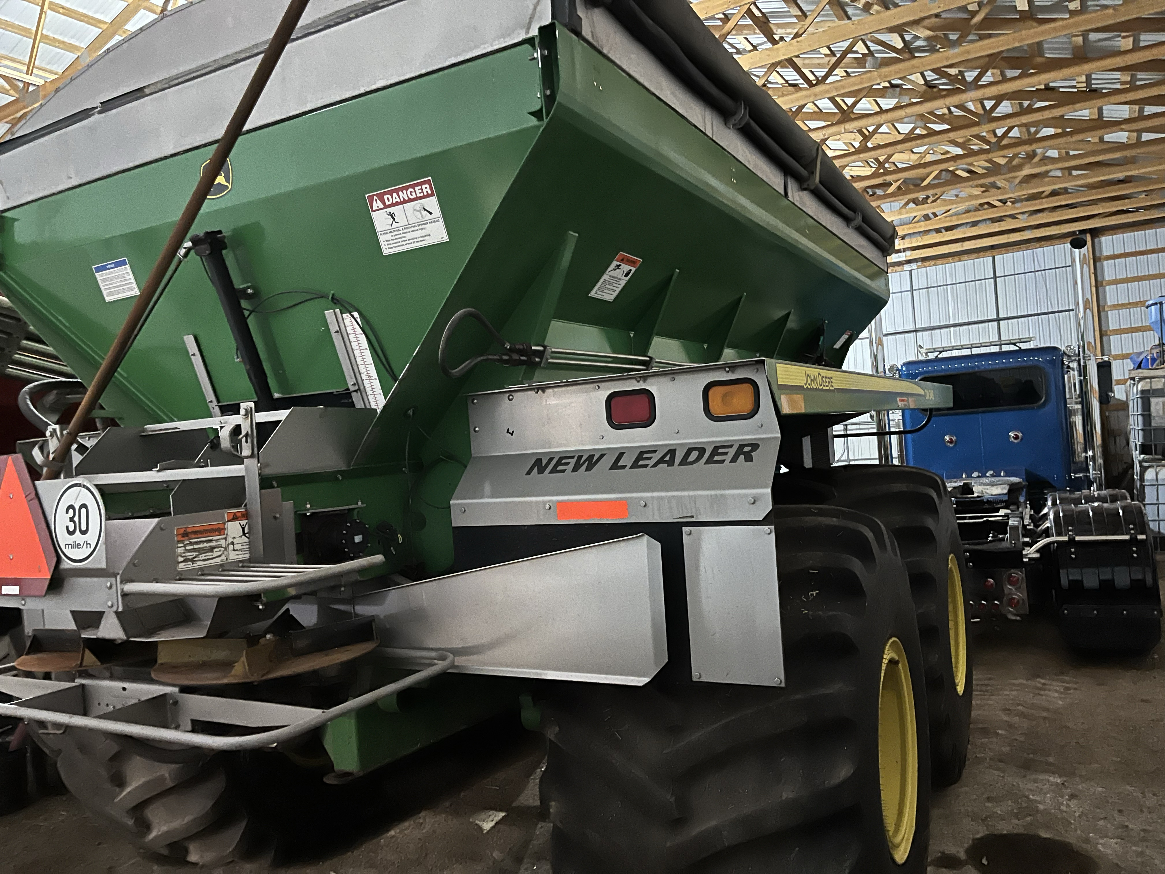 2015 John Deere DN345 Fertilizer Spreader