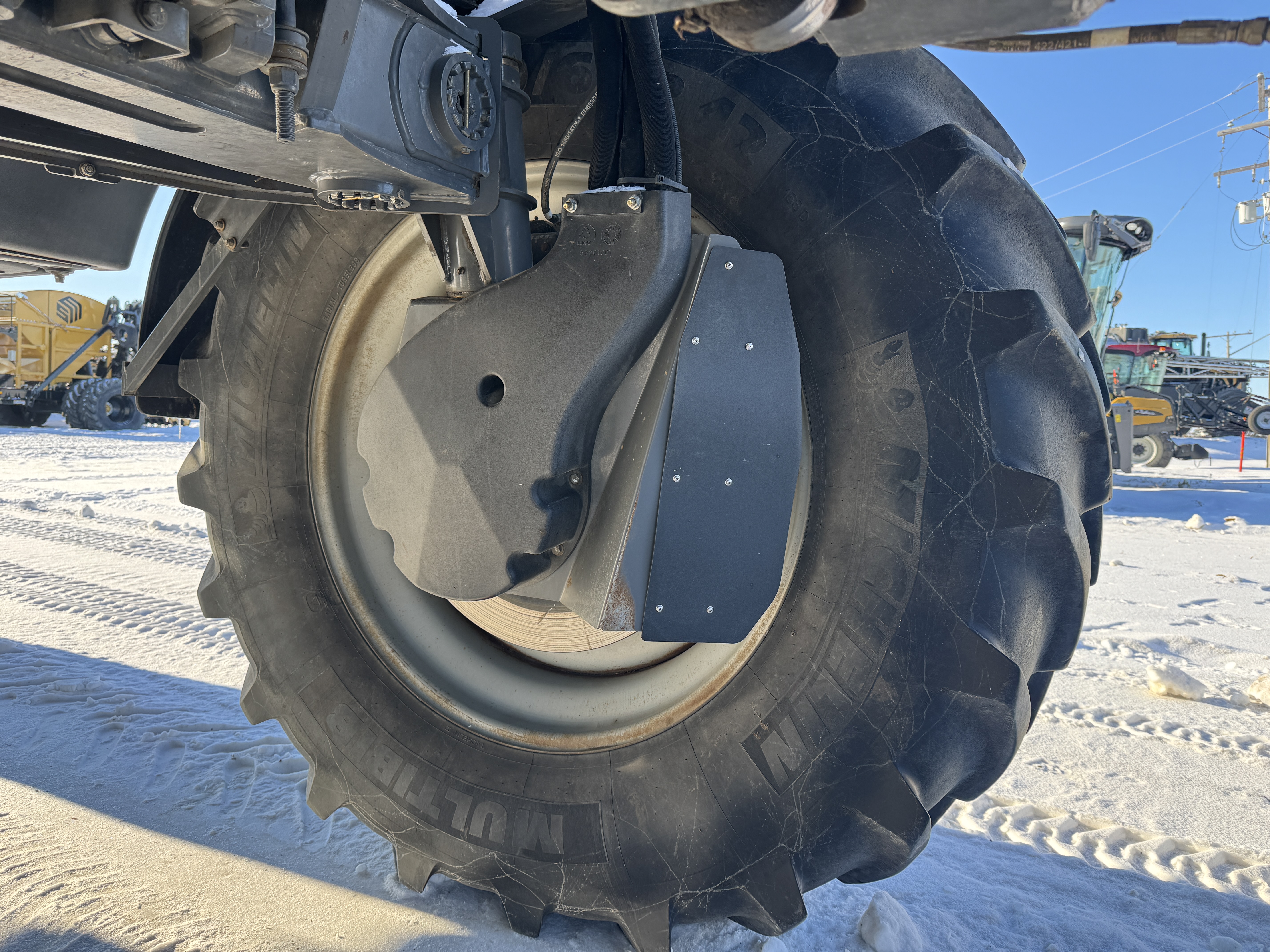 2013 RoGator RG1300 Sprayer/High Clearance