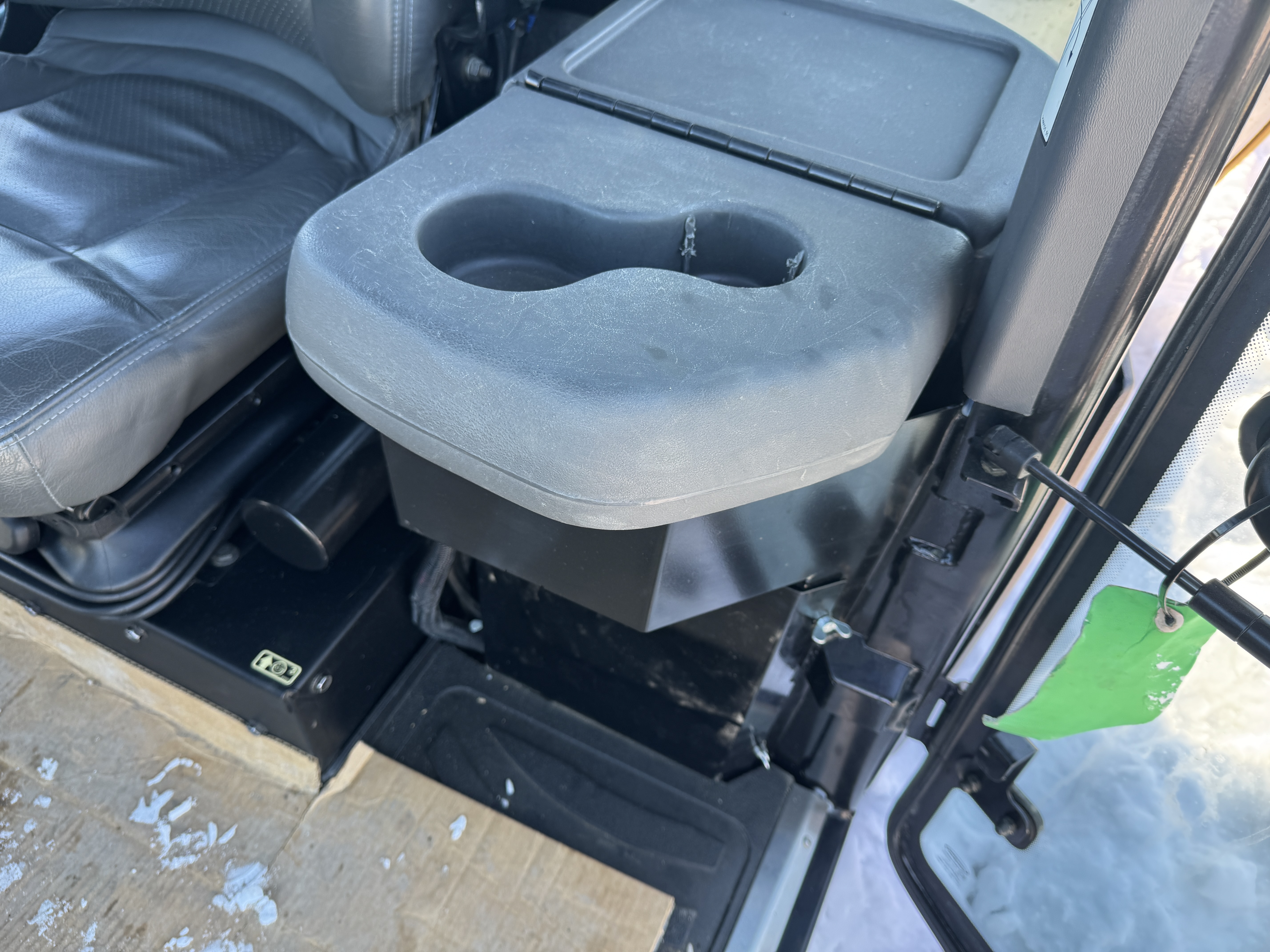 2013 RoGator RG1300 Sprayer/High Clearance