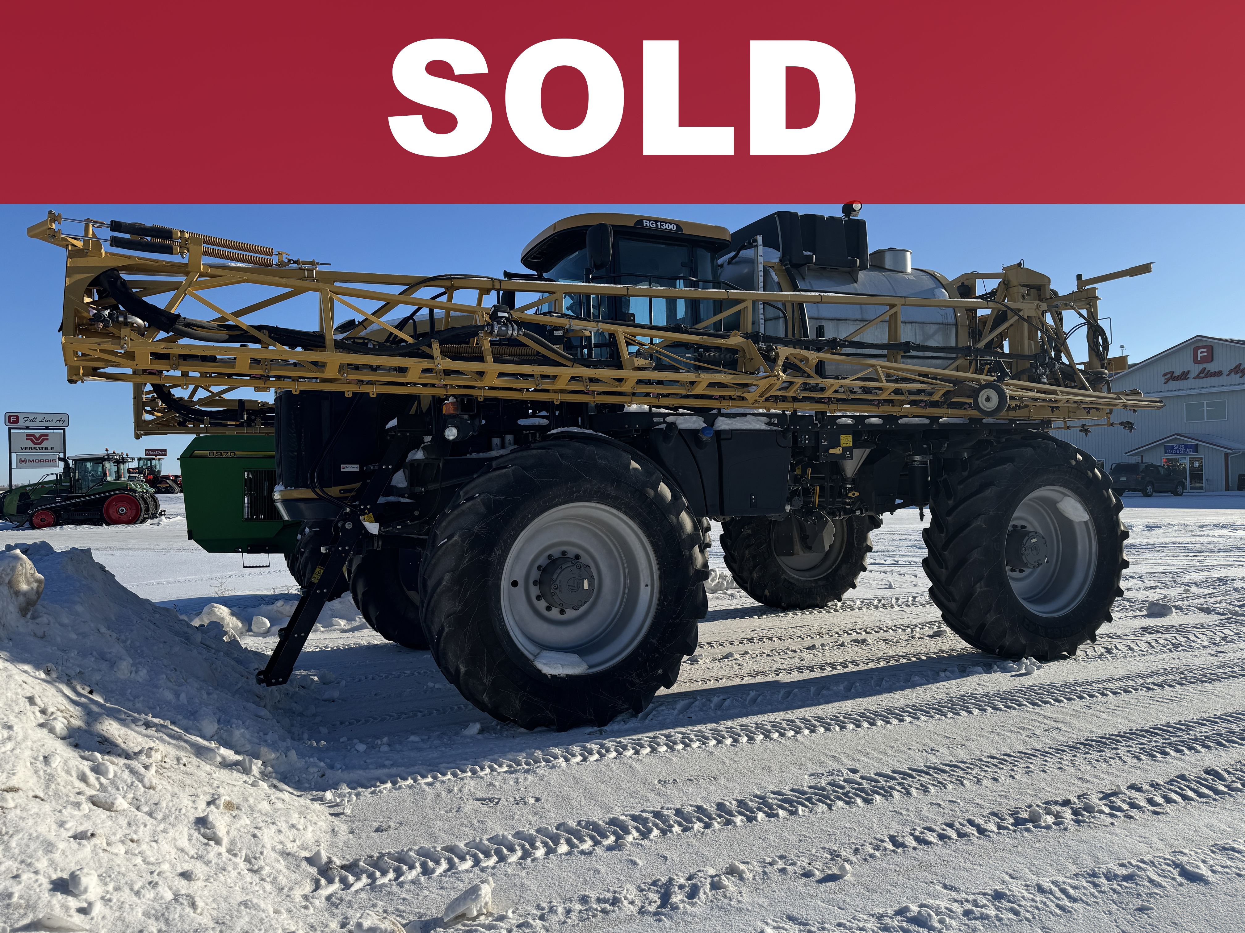 2013 RoGator RG1300 Sprayer/High Clearance