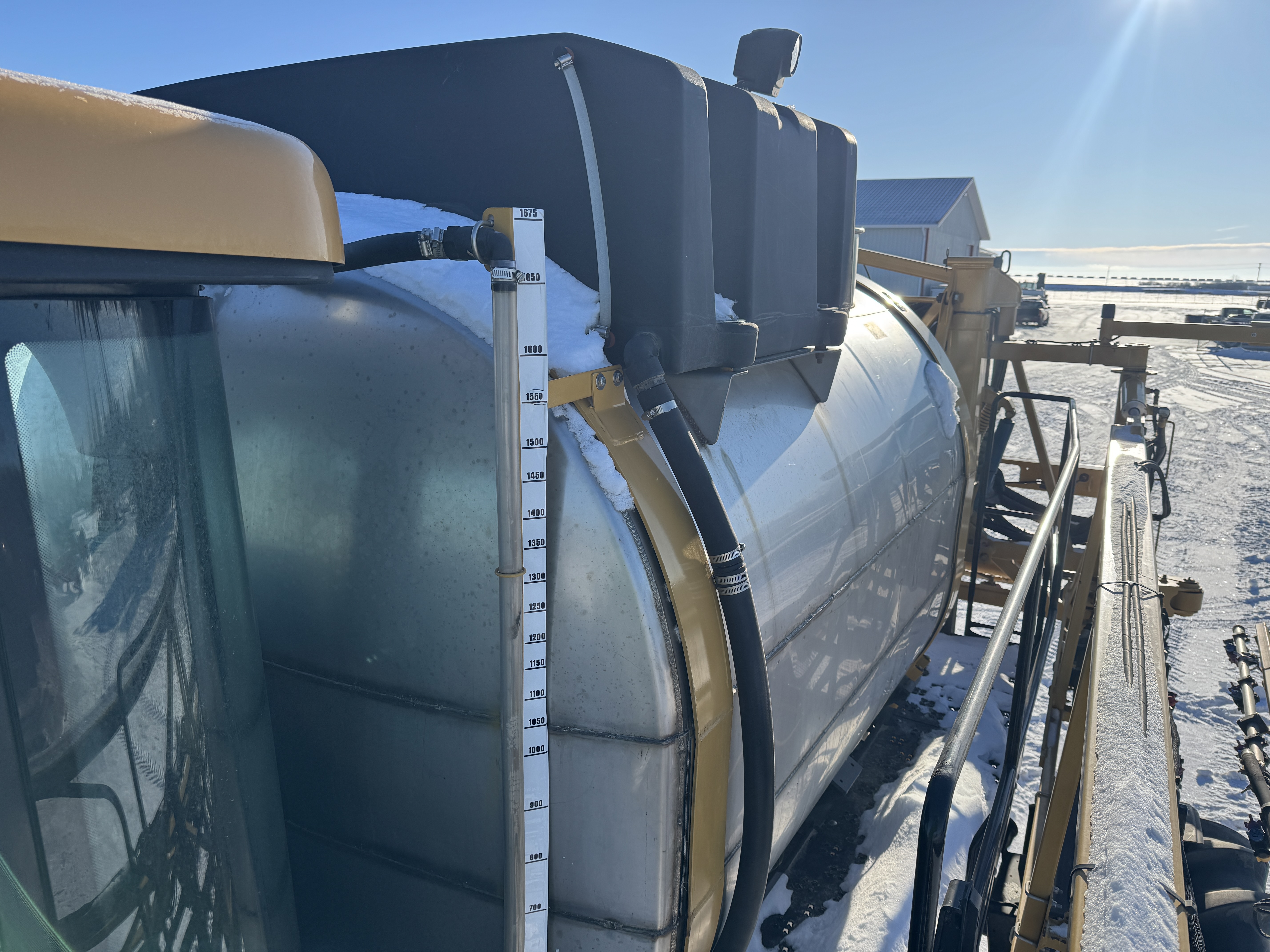 2013 RoGator RG1300 Sprayer/High Clearance