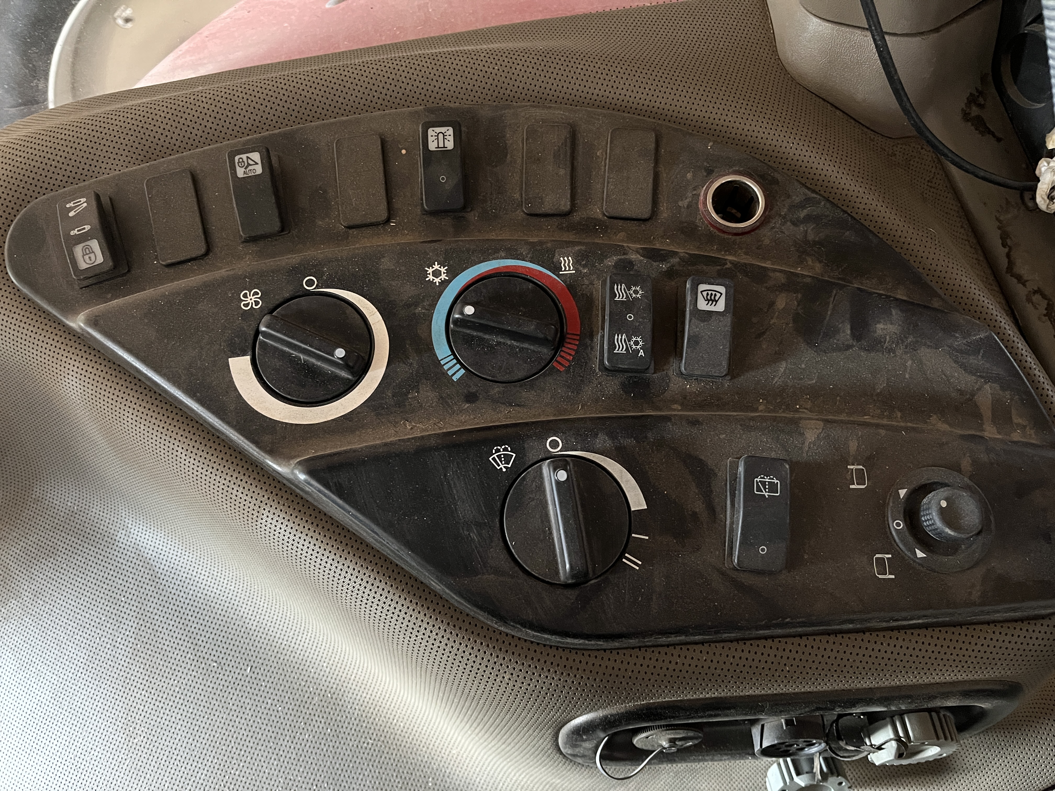 2012 Case IH Magnum 340 Tractor