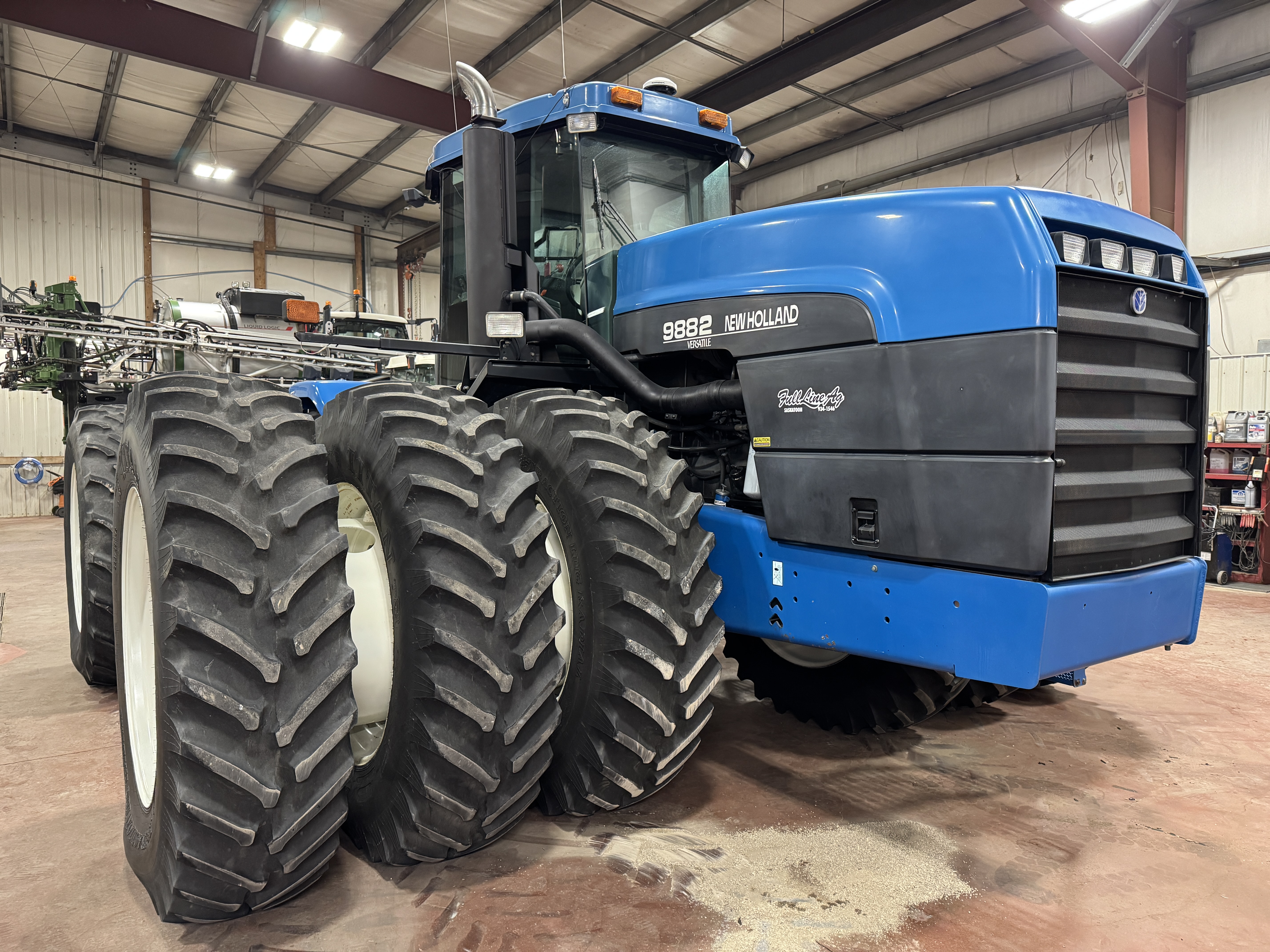 1998 New Holland 9882 Tractor