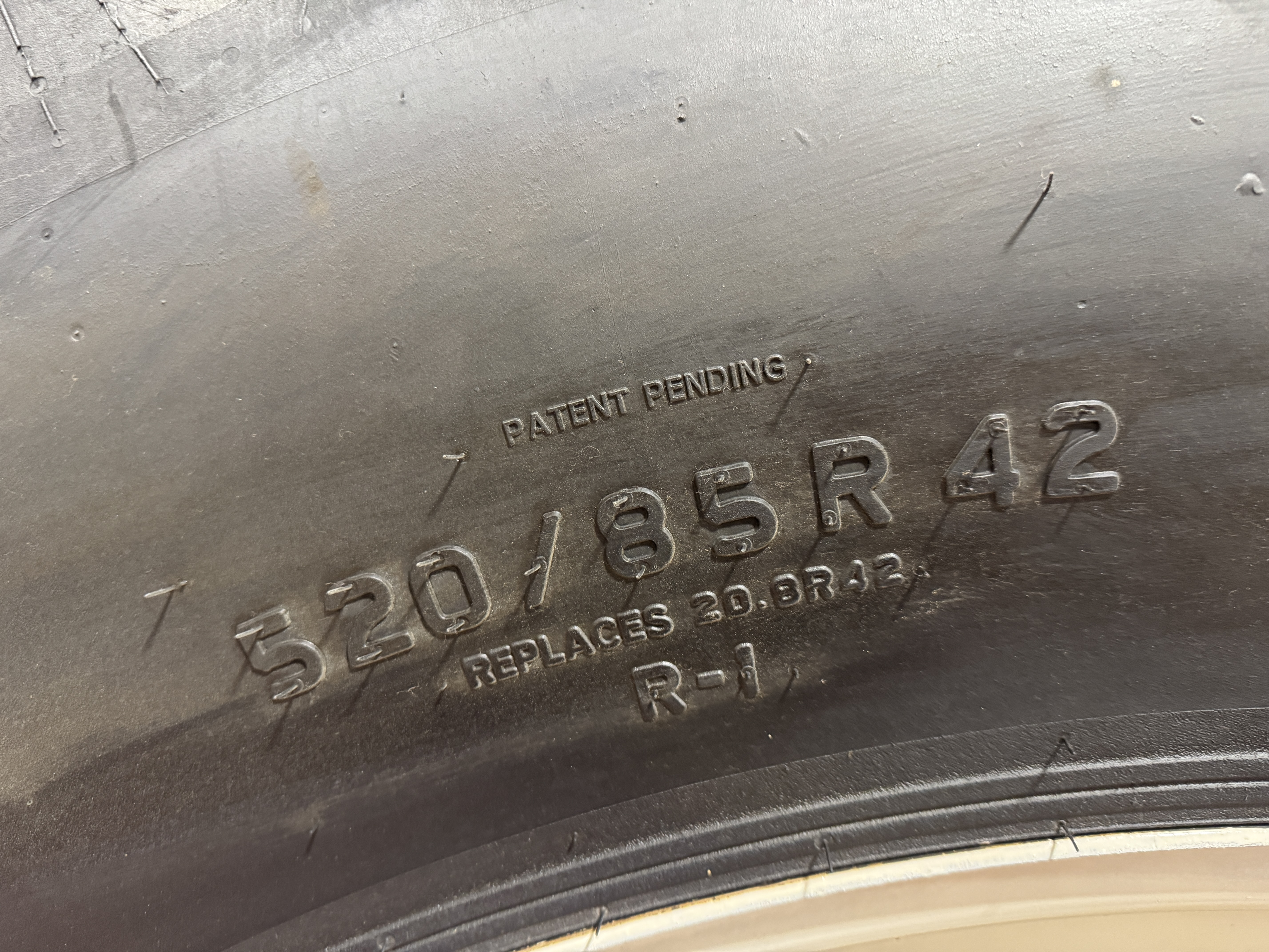 1998 New Holland 9882 Tractor