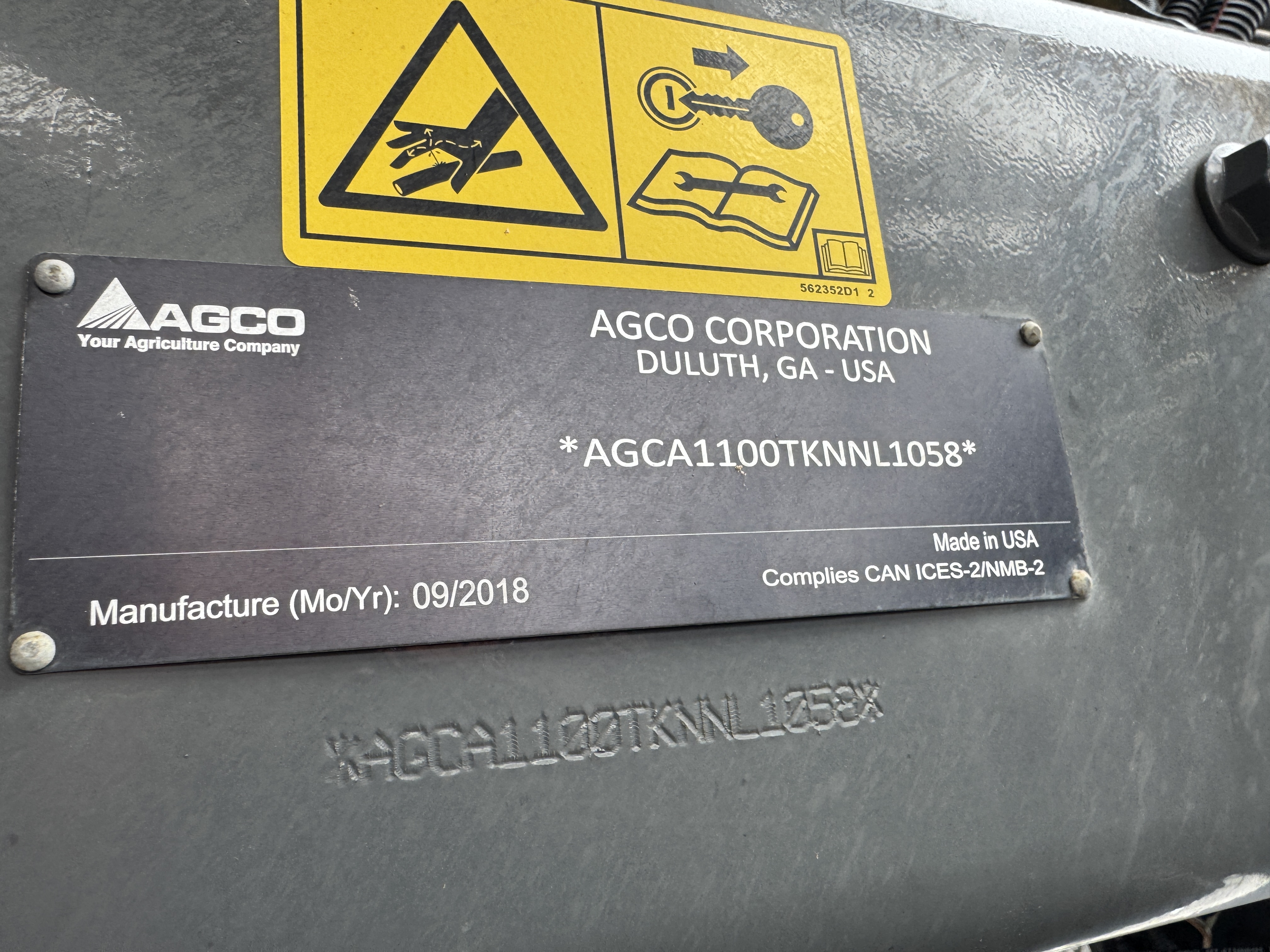 2019 RoGator RG1100C Sprayer/High Clearance