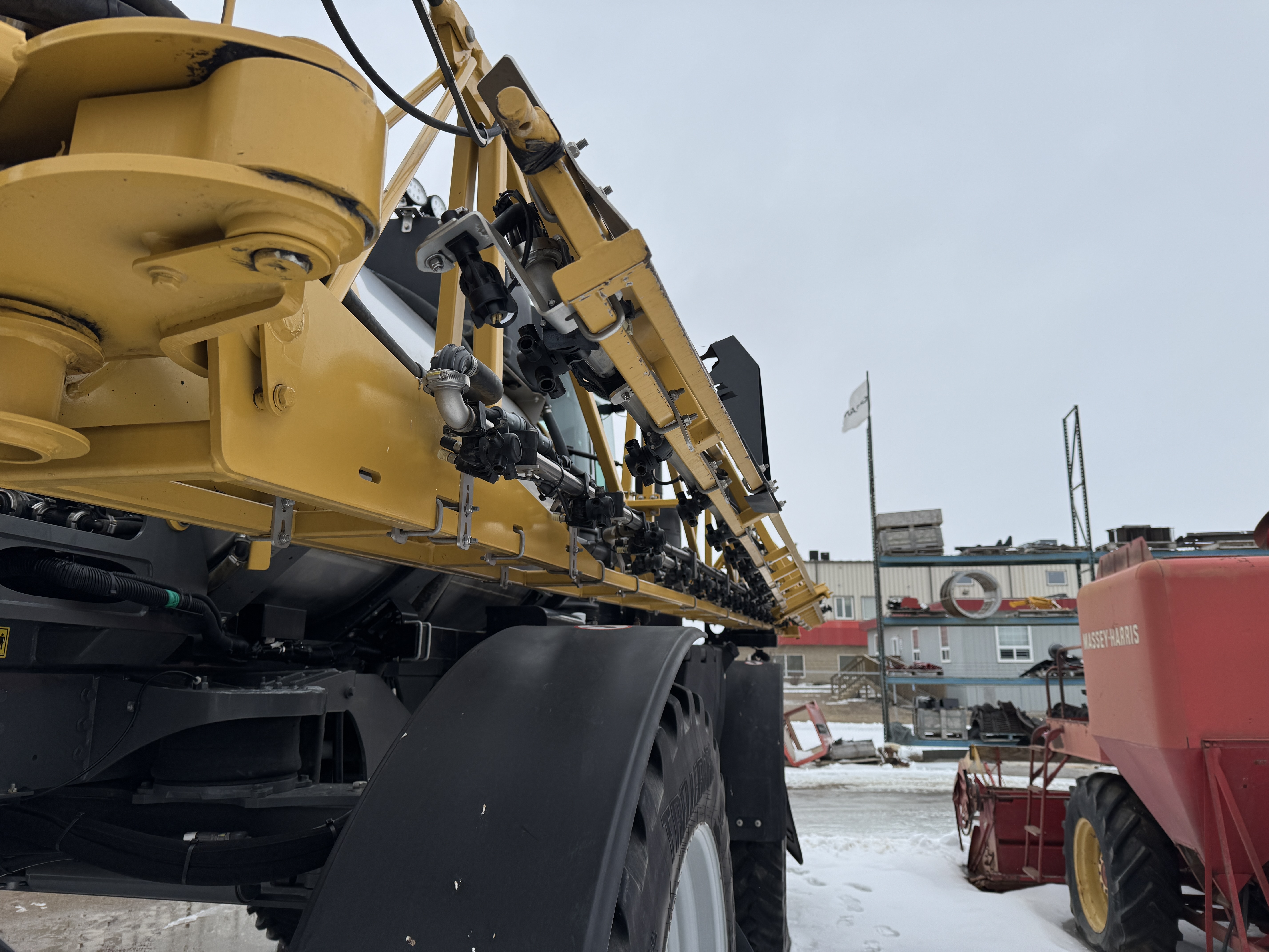 2019 RoGator RG1100C Sprayer/High Clearance