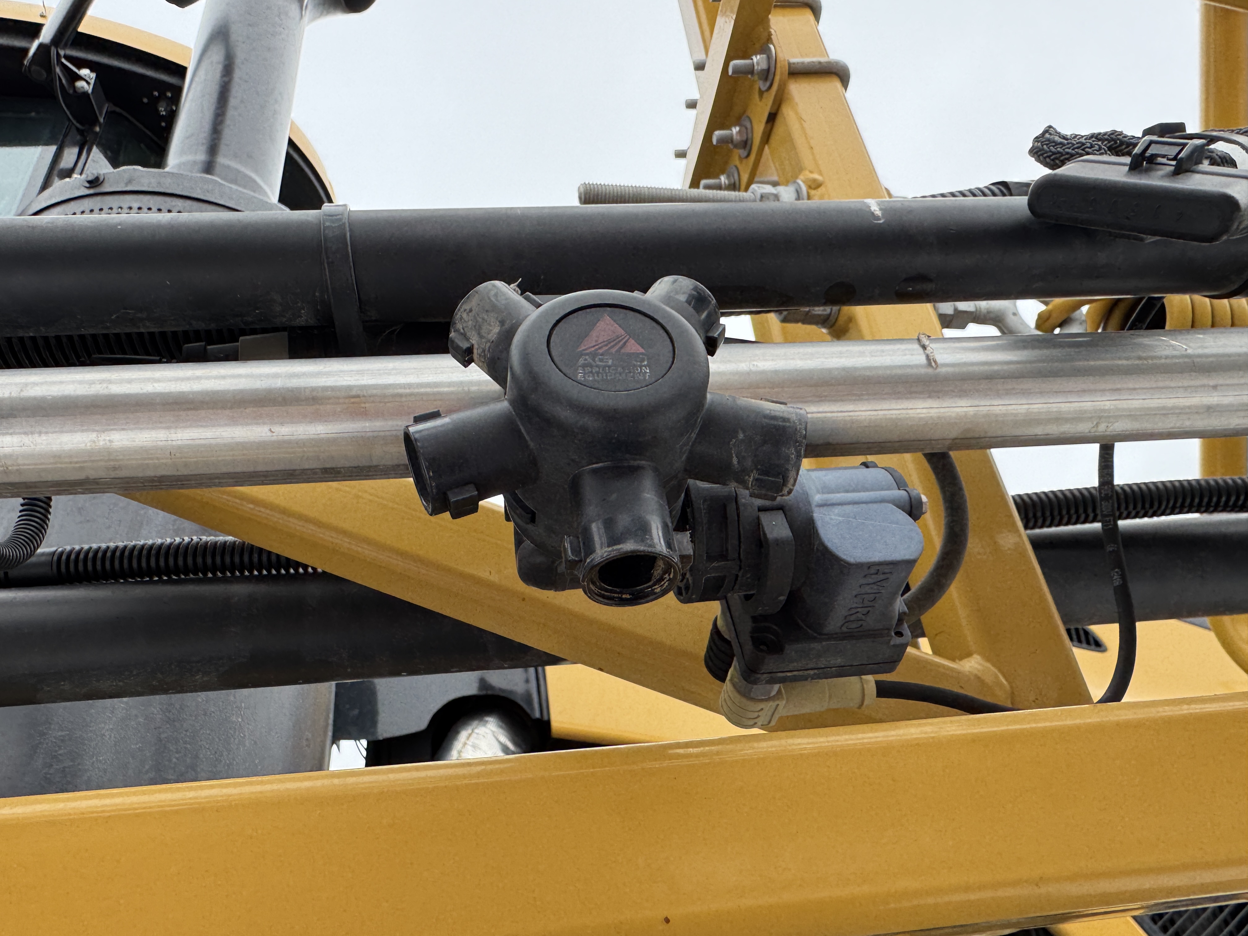 2019 RoGator RG1100C Sprayer/High Clearance